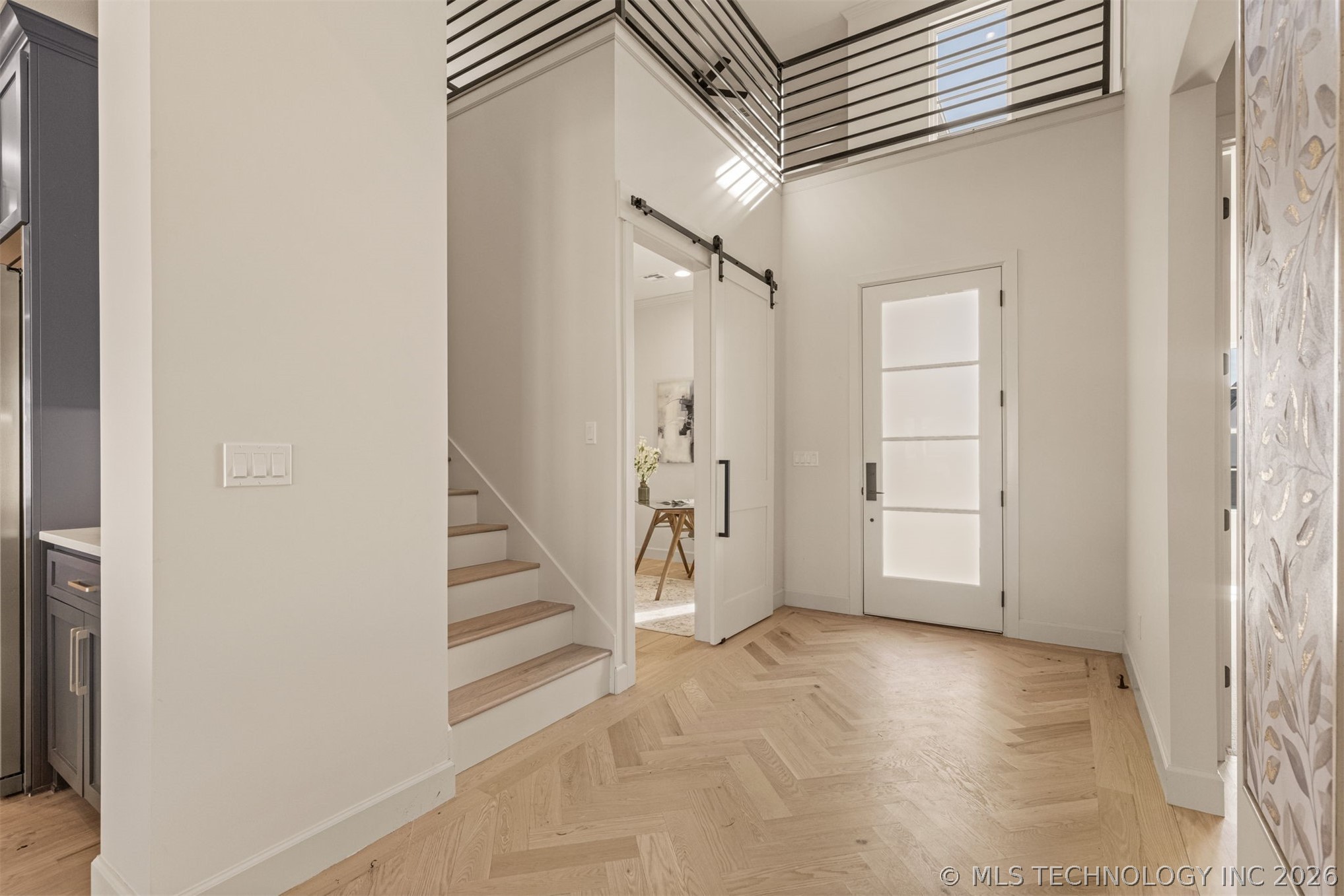 2355 E 135th Place Property Photo 7