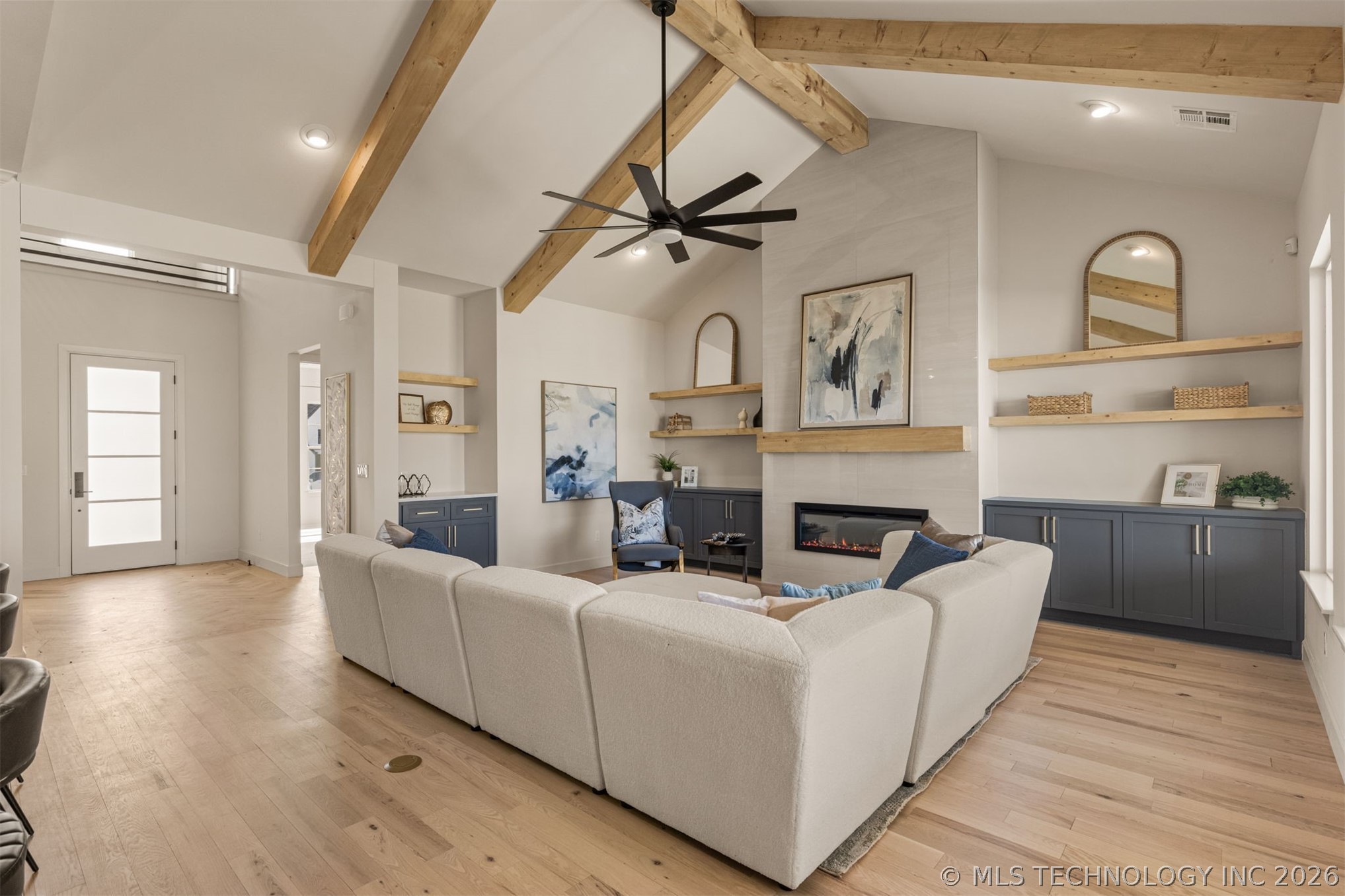 2355 E 135th Place Property Photo 21