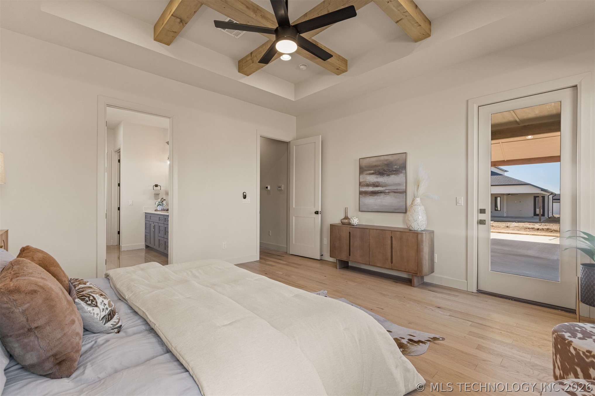 2355 E 135th Place Property Photo 43