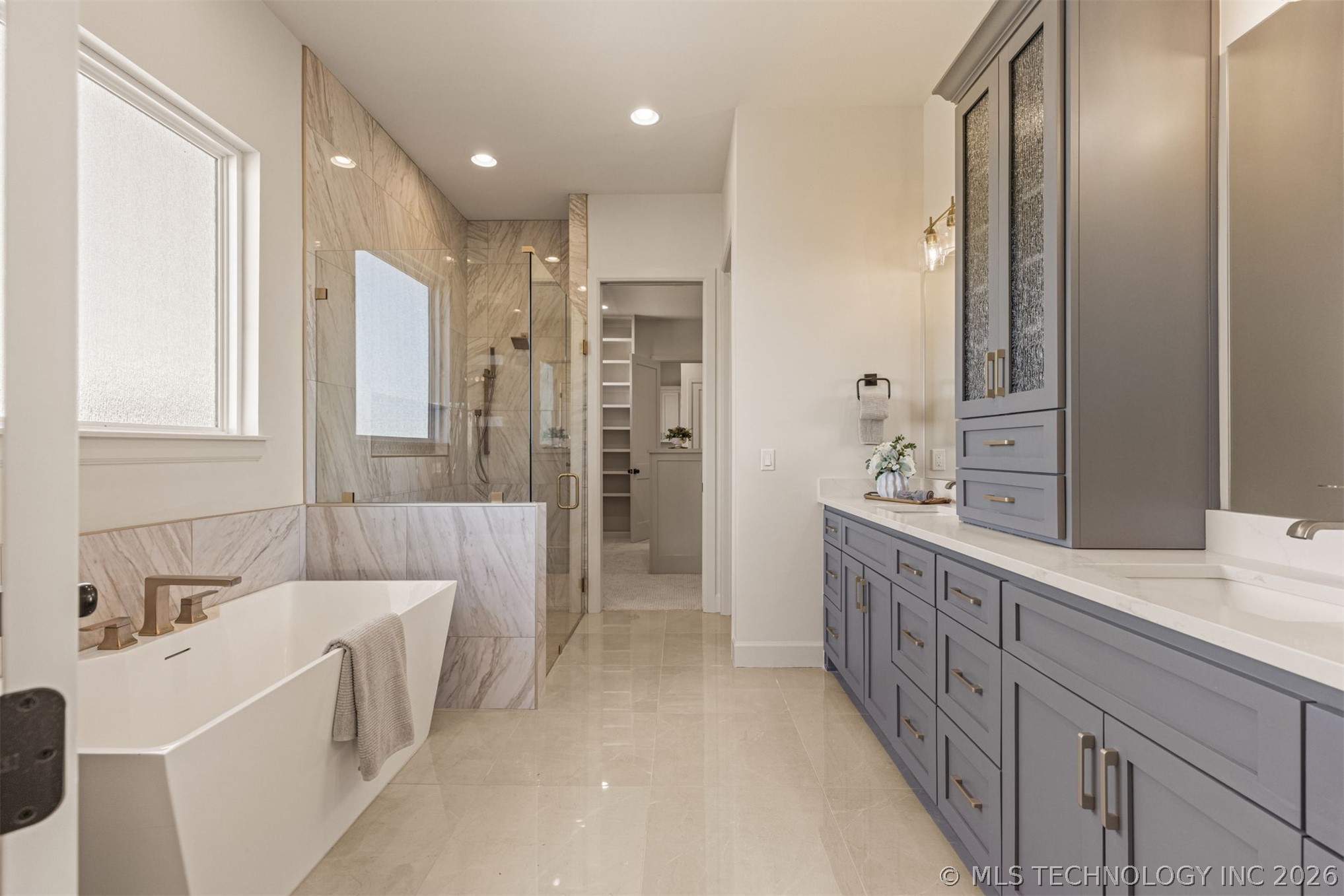 2355 E 135th Place Property Photo 45