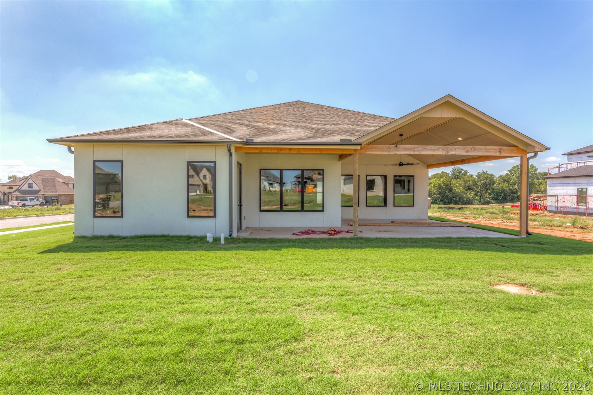 2355 E 135th Place Property Photo 55