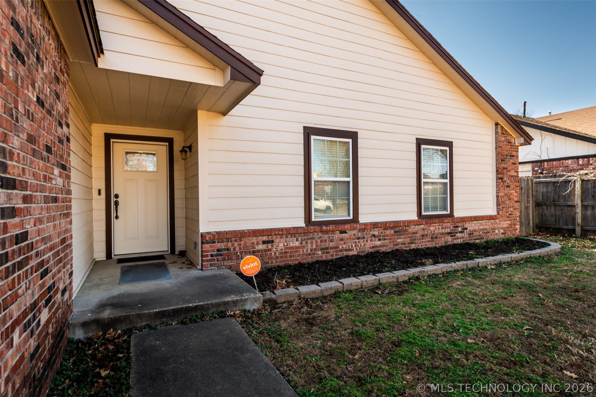 4403 W Madison Place Property Photo 2