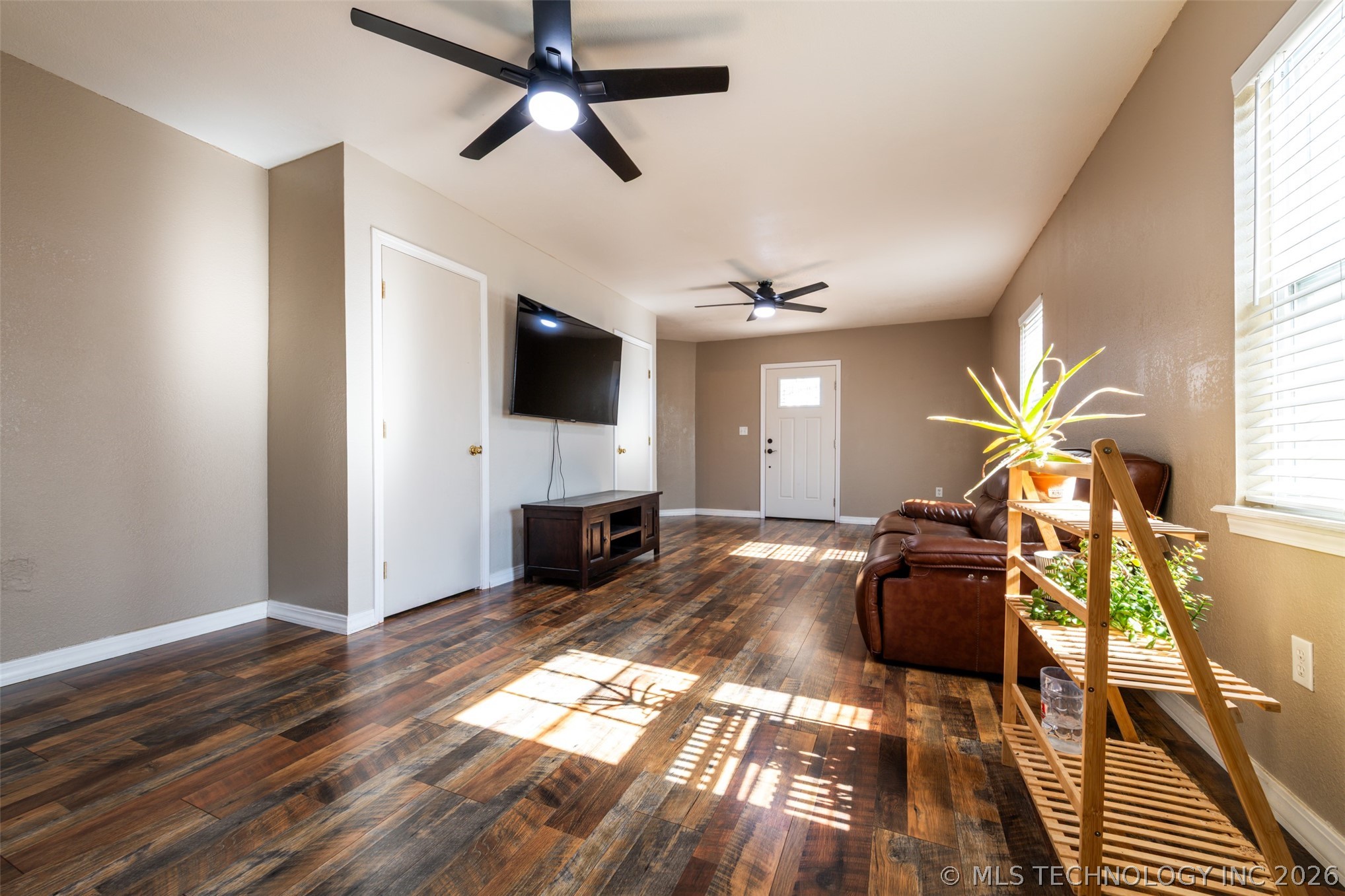 4403 W Madison Place Property Photo 11