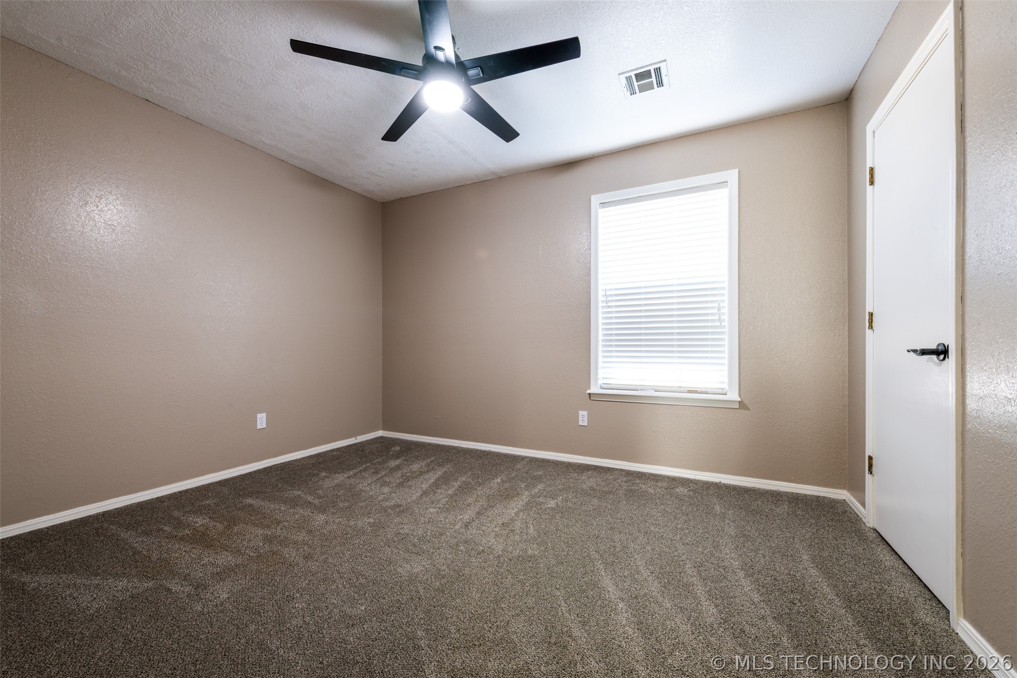 4403 W Madison Place Property Photo 24