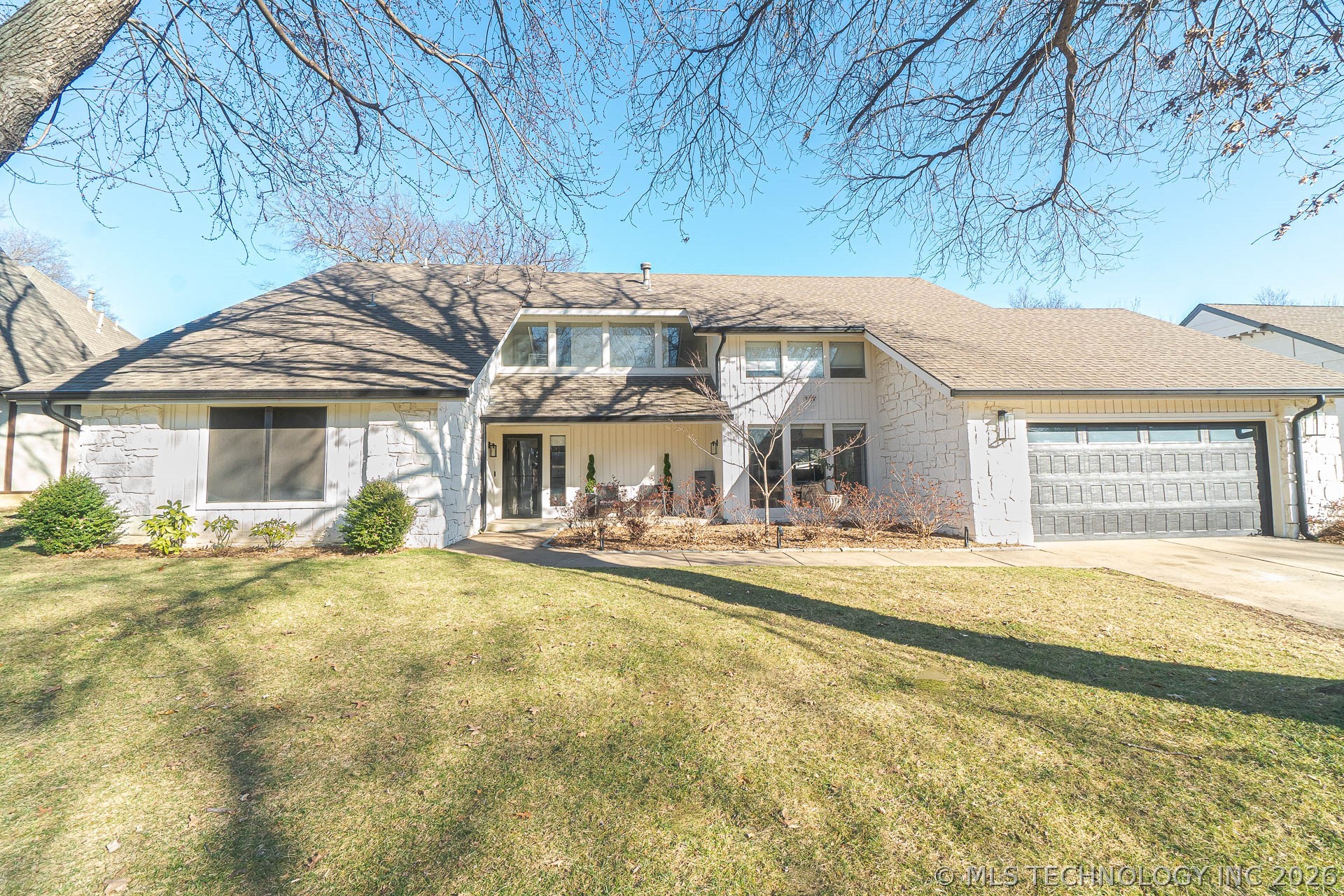 7419 S Norwood Avenue Property Photo 1