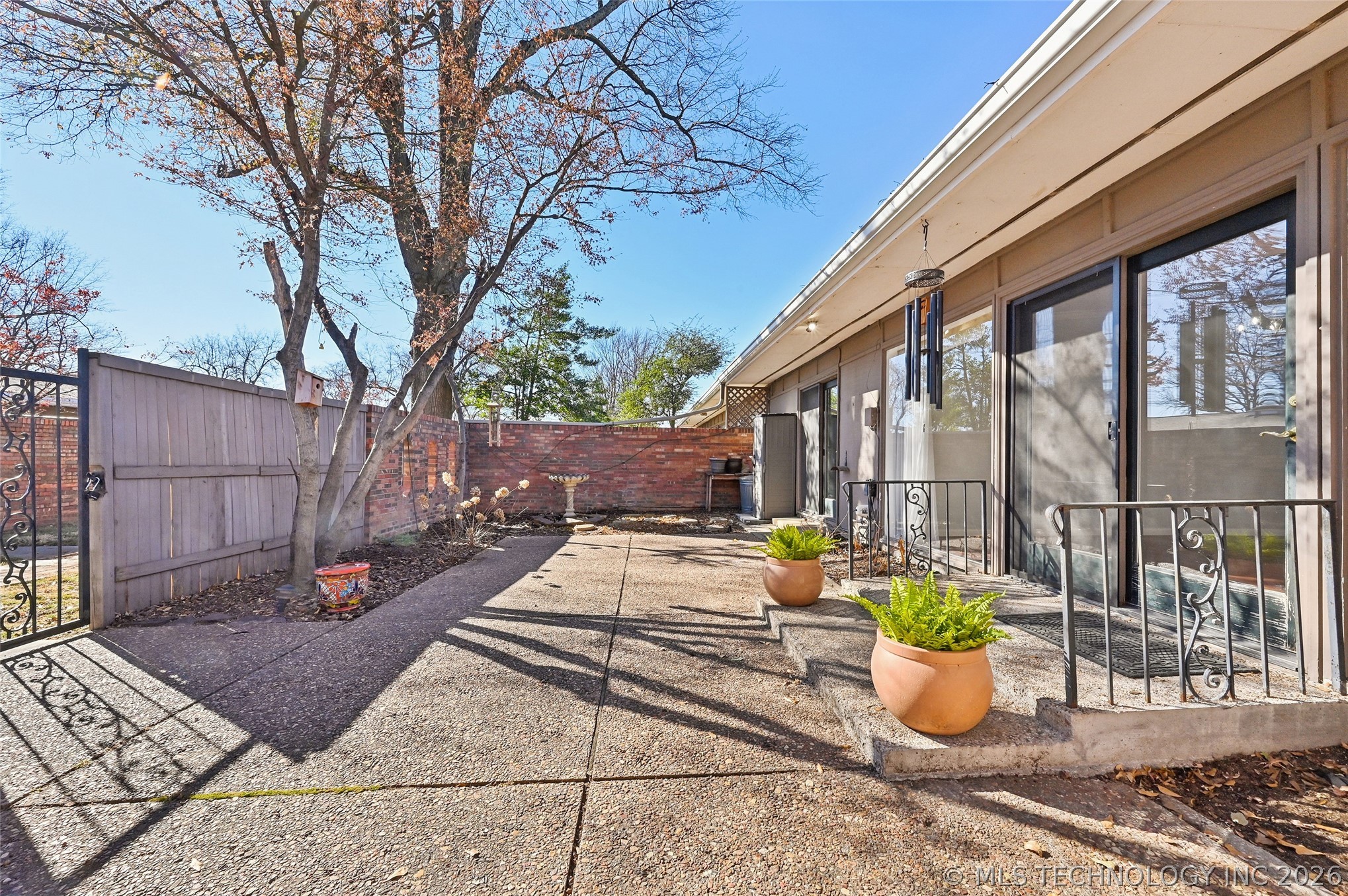 2130 E 60th Street I3 Property Photo 37