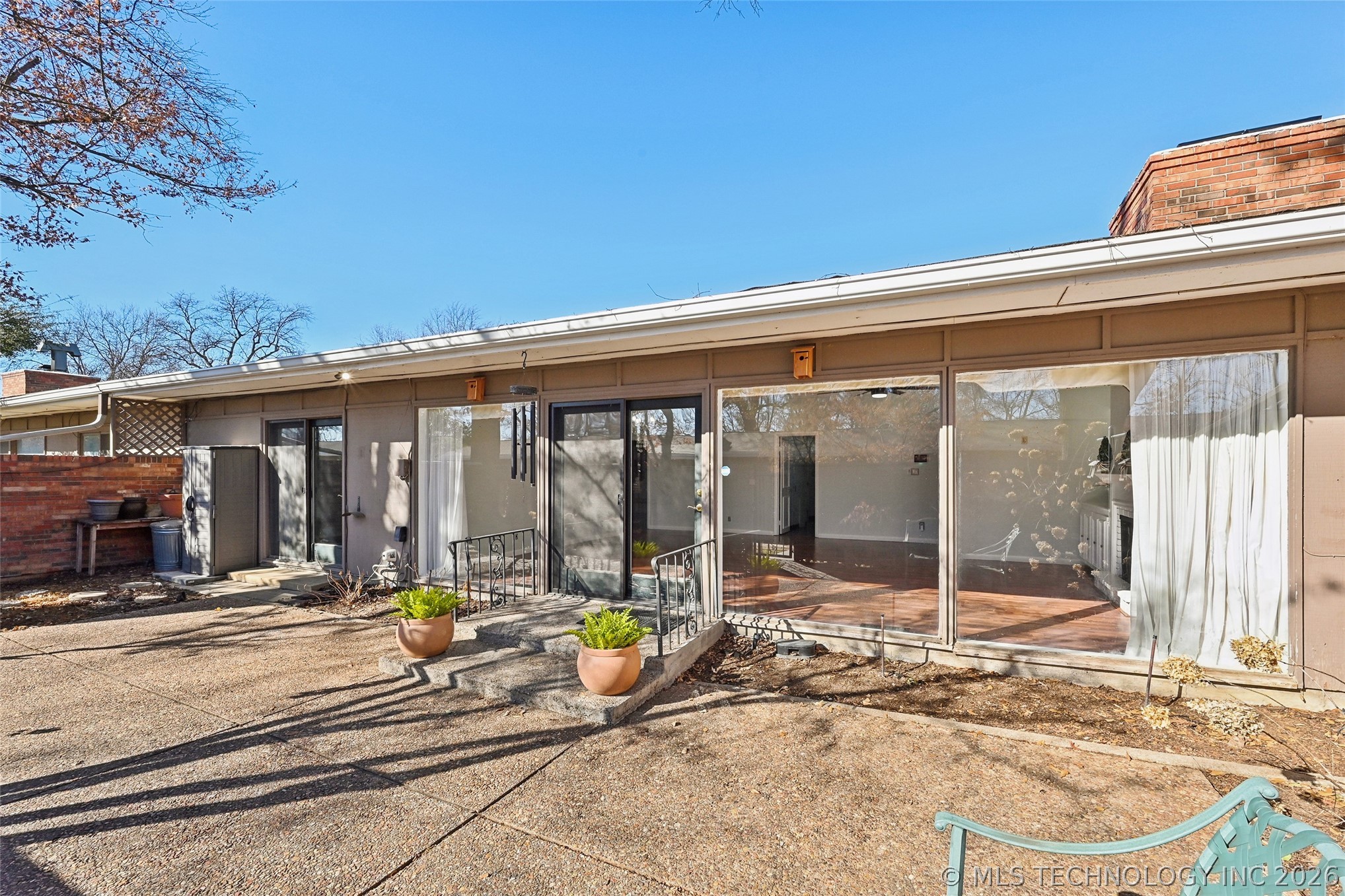 2130 E 60th Street I3 Property Photo 38