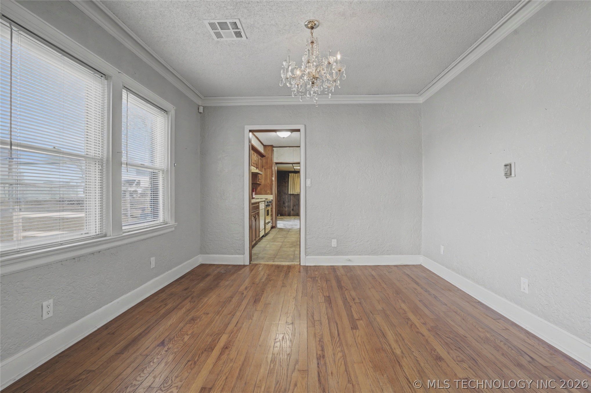 1231 S Gary Place Property Photo 6