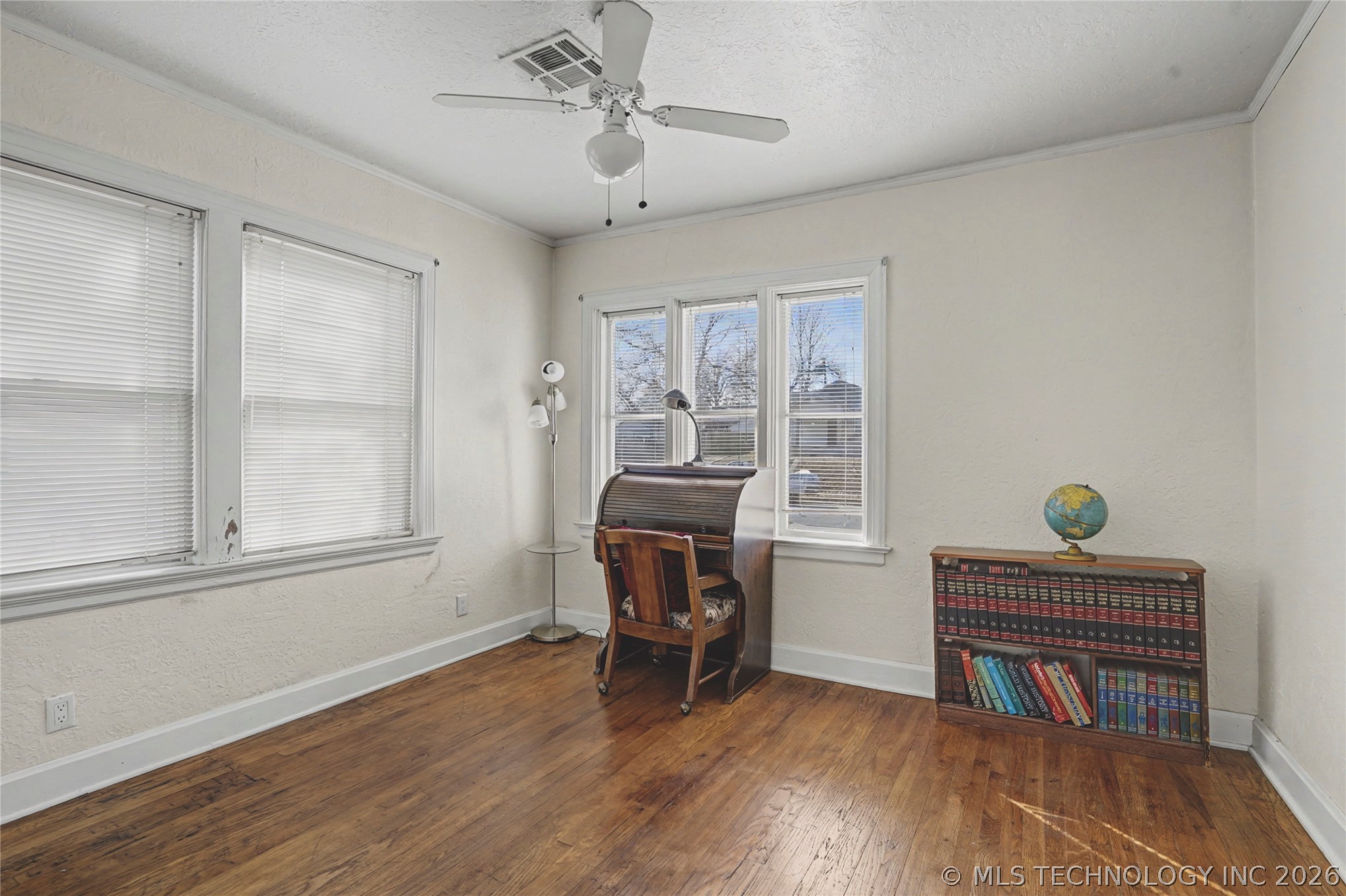 1231 S Gary Place Property Photo 17