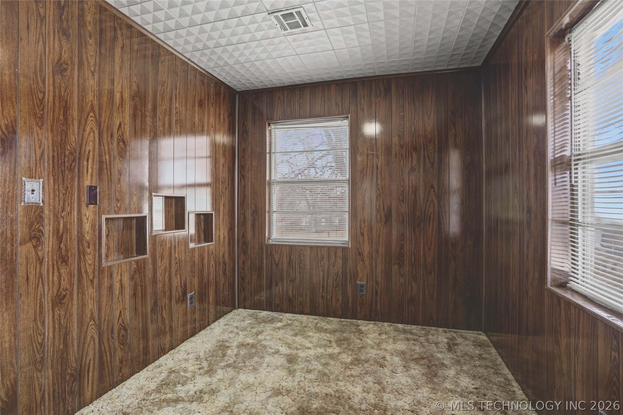 1231 S Gary Place Property Photo 21