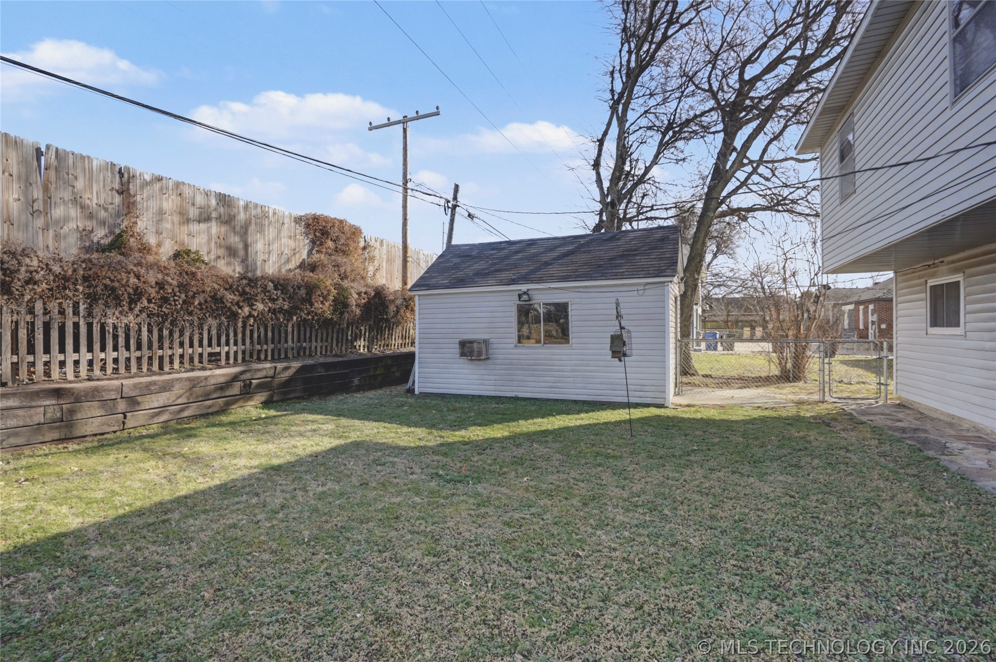 1231 S Gary Place Property Photo 26
