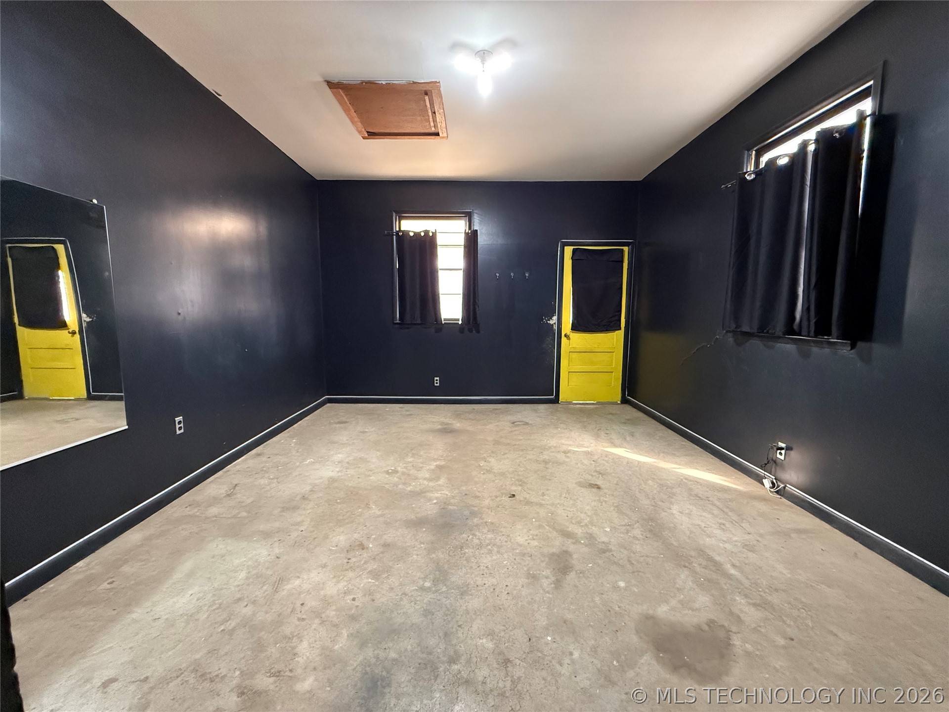 468 S 76th East East Avenue Property Photo 24