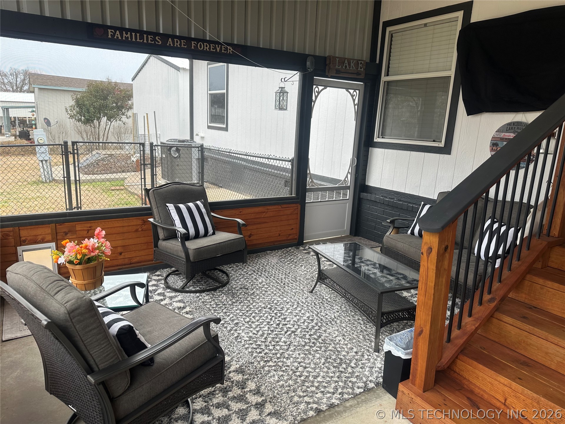 14314 Whispering Meadows Property Photo 11