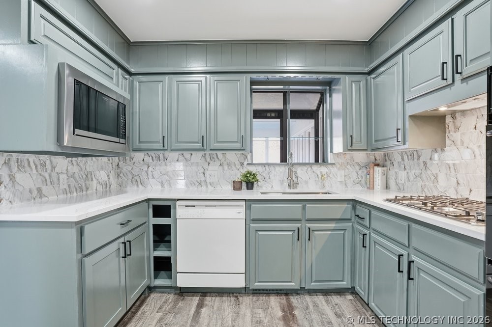 12910 S 123rd East Avenue Property Photo 20