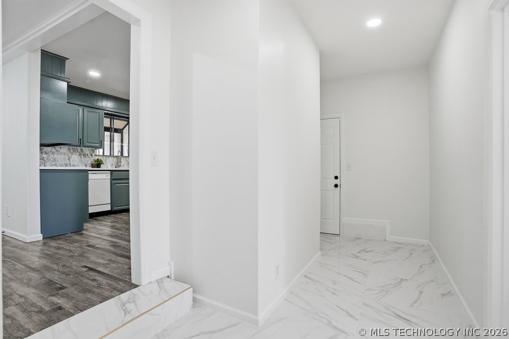 12910 S 123rd East Avenue Property Photo 23