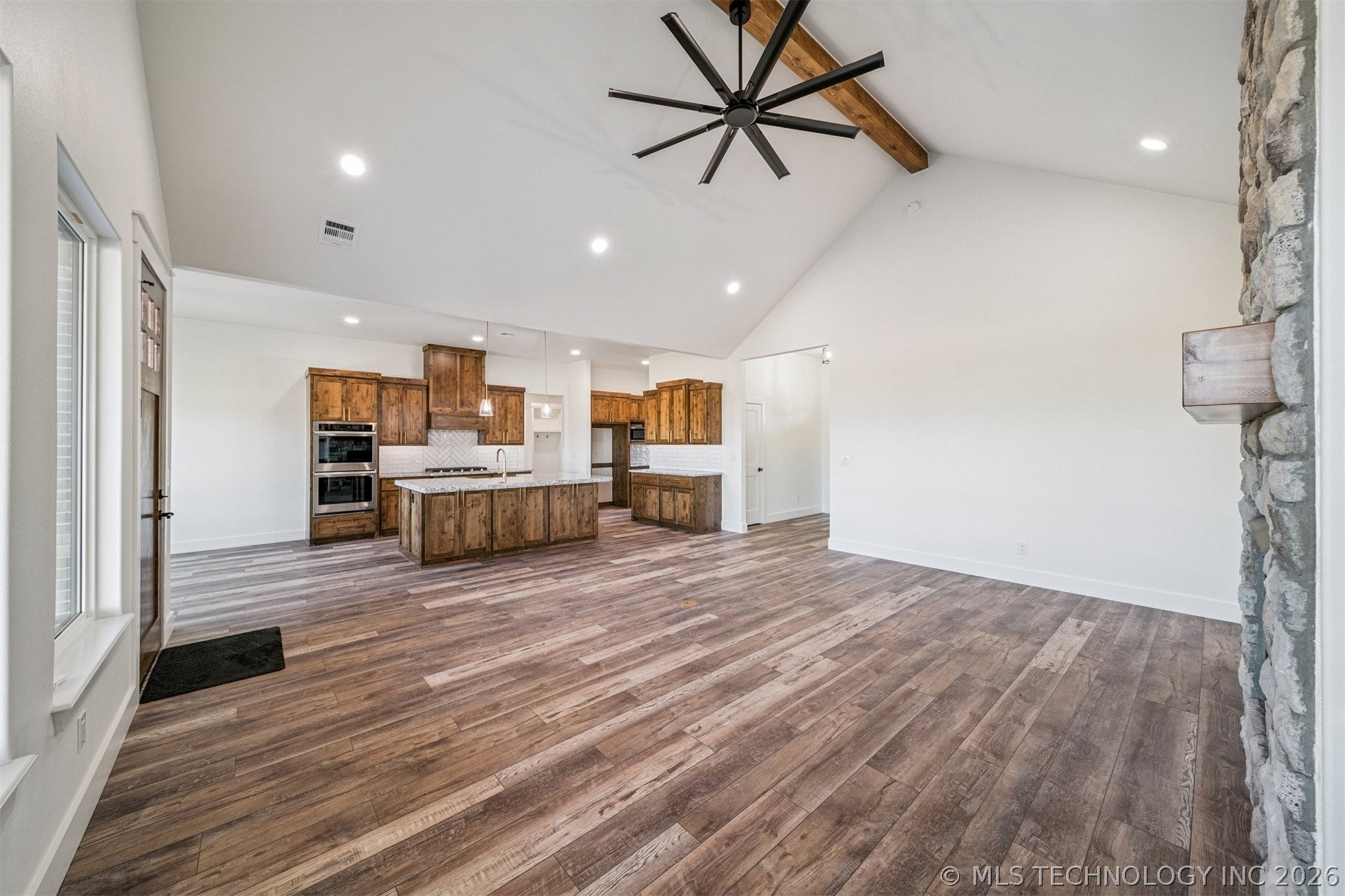 3077 S 4322 Road Property Photo 10