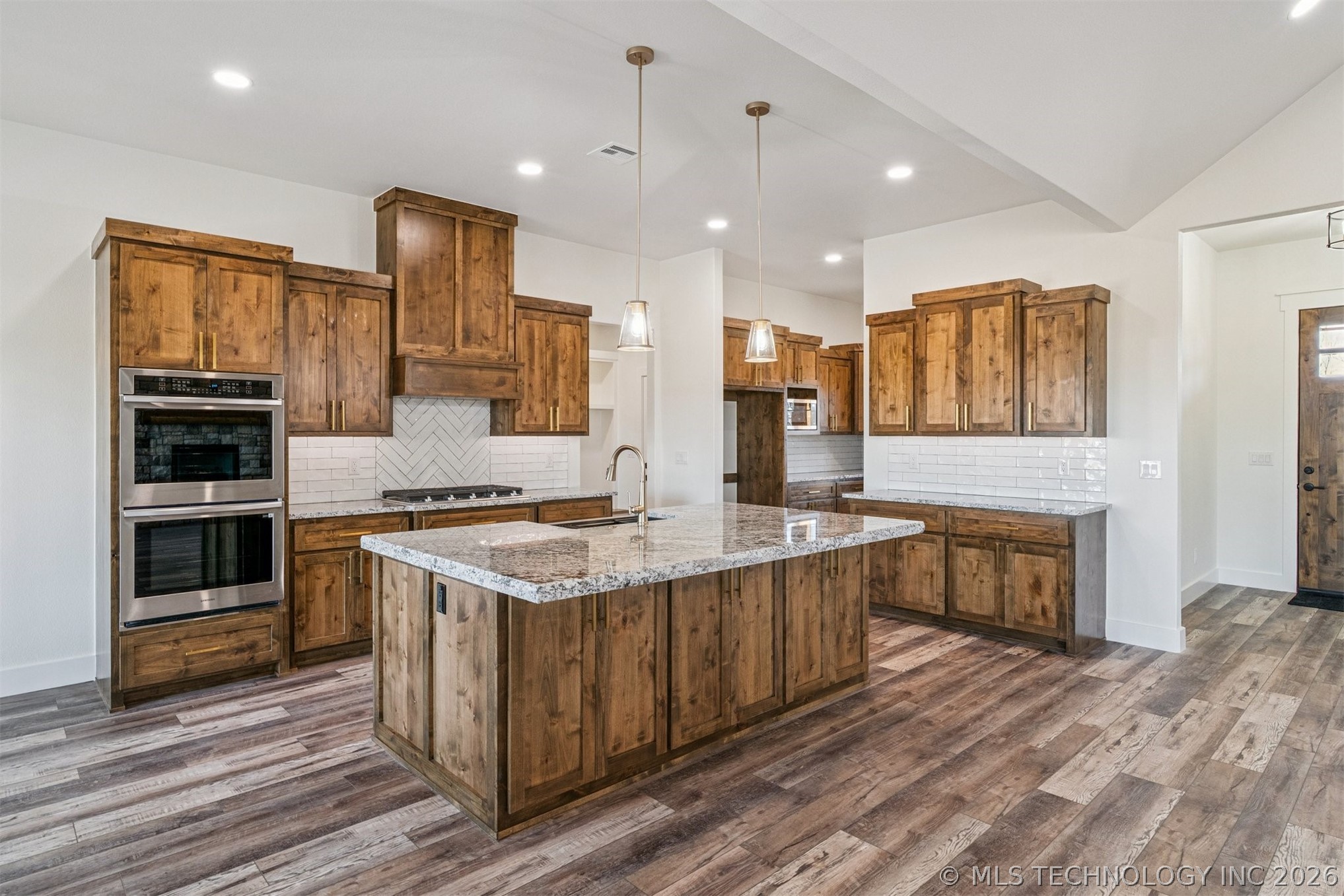 3077 S 4322 Road Property Photo 11