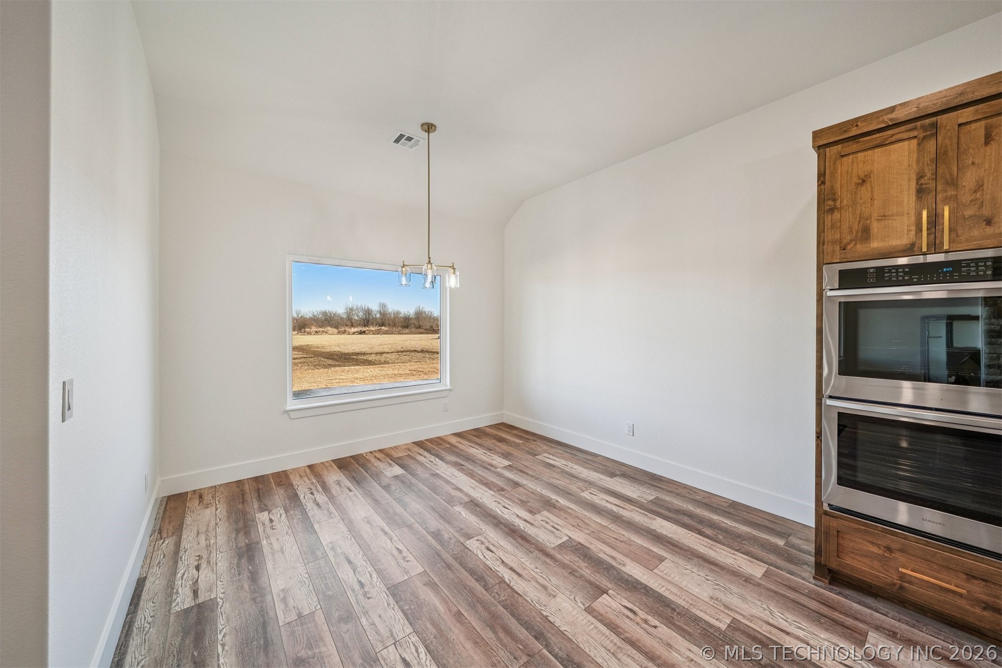 3077 S 4322 Road Property Photo 13