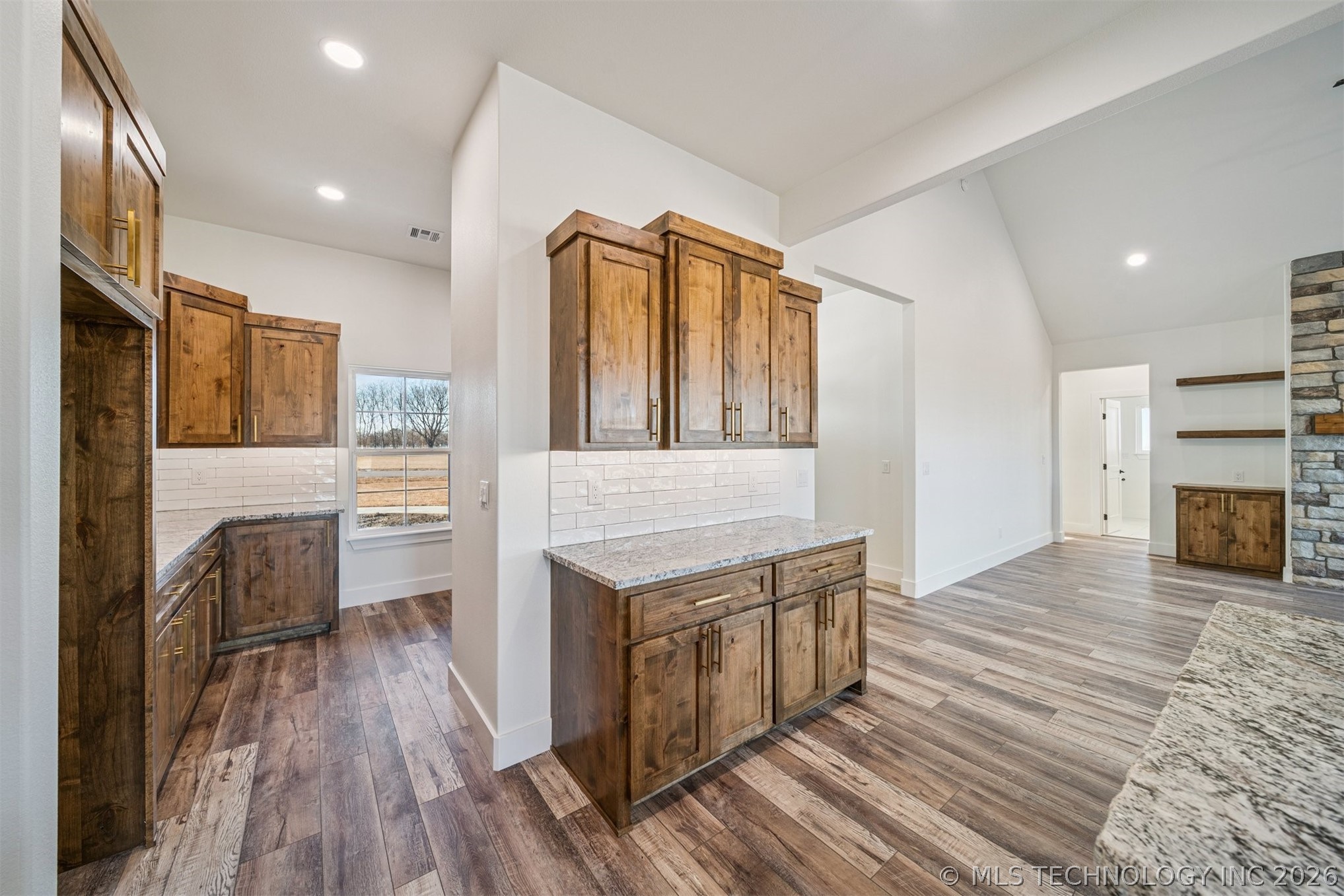 3077 S 4322 Road Property Photo 16