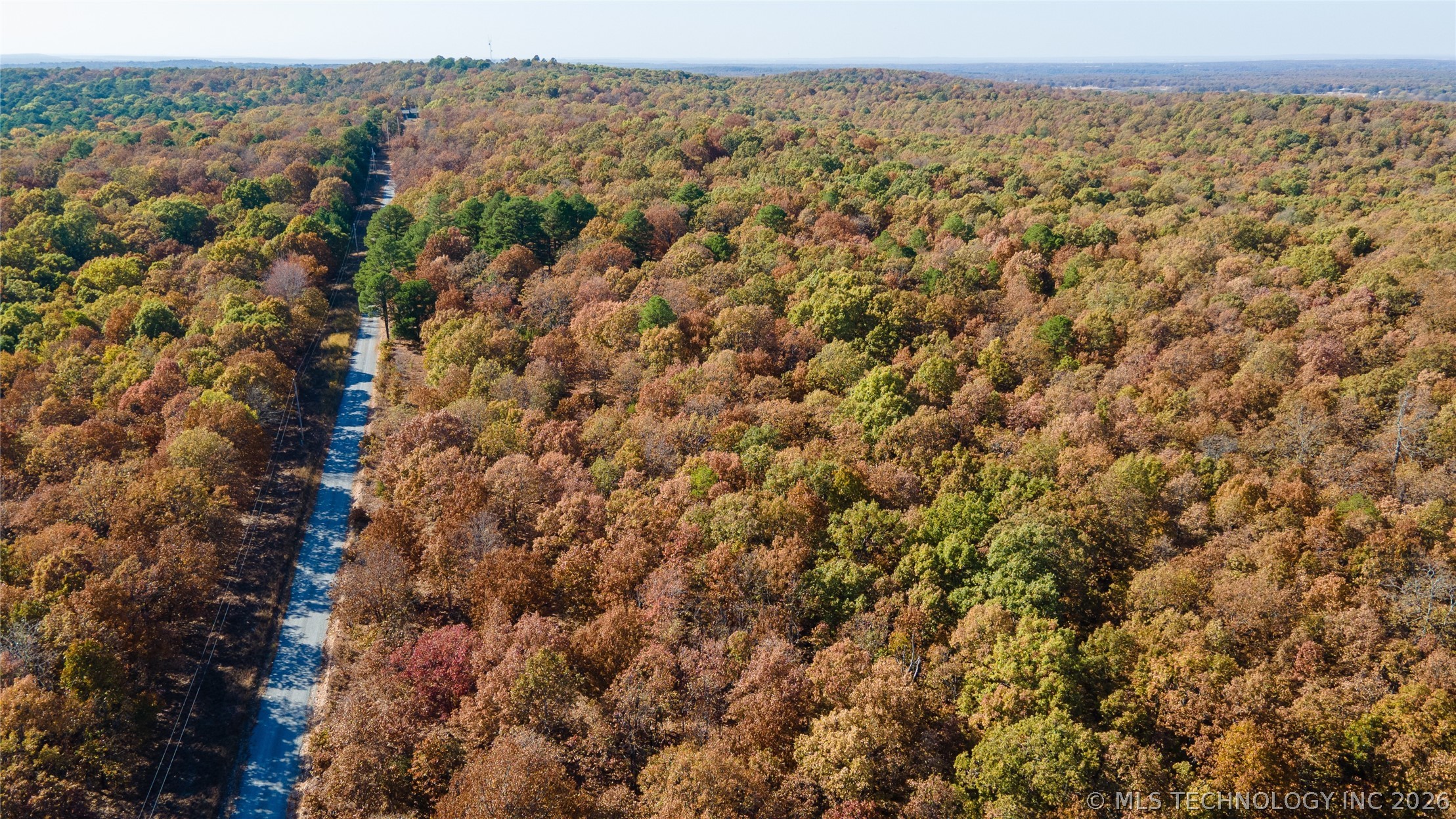 E 586 Road Property Photo 4