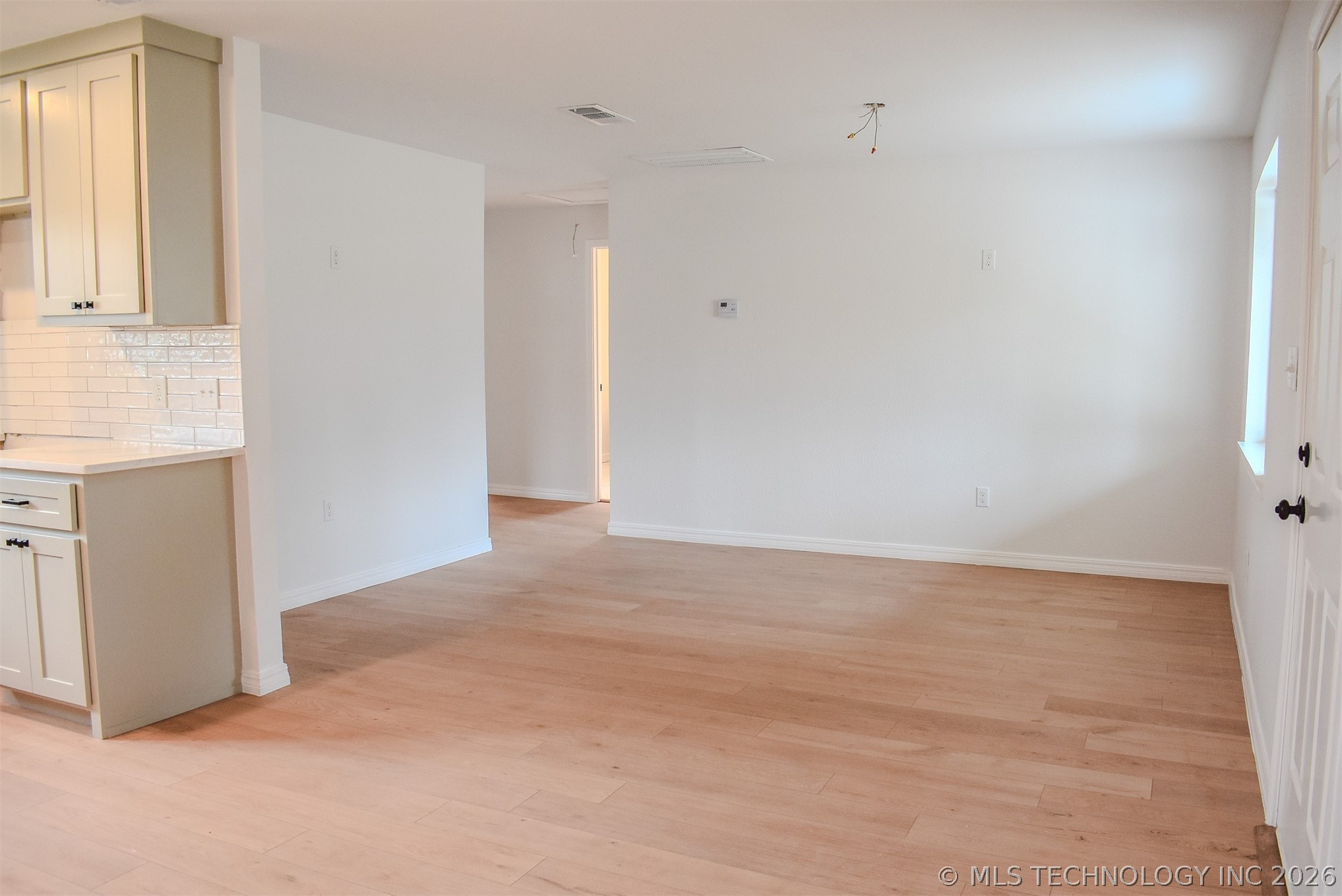 502 Ne G Street Property Photo 7