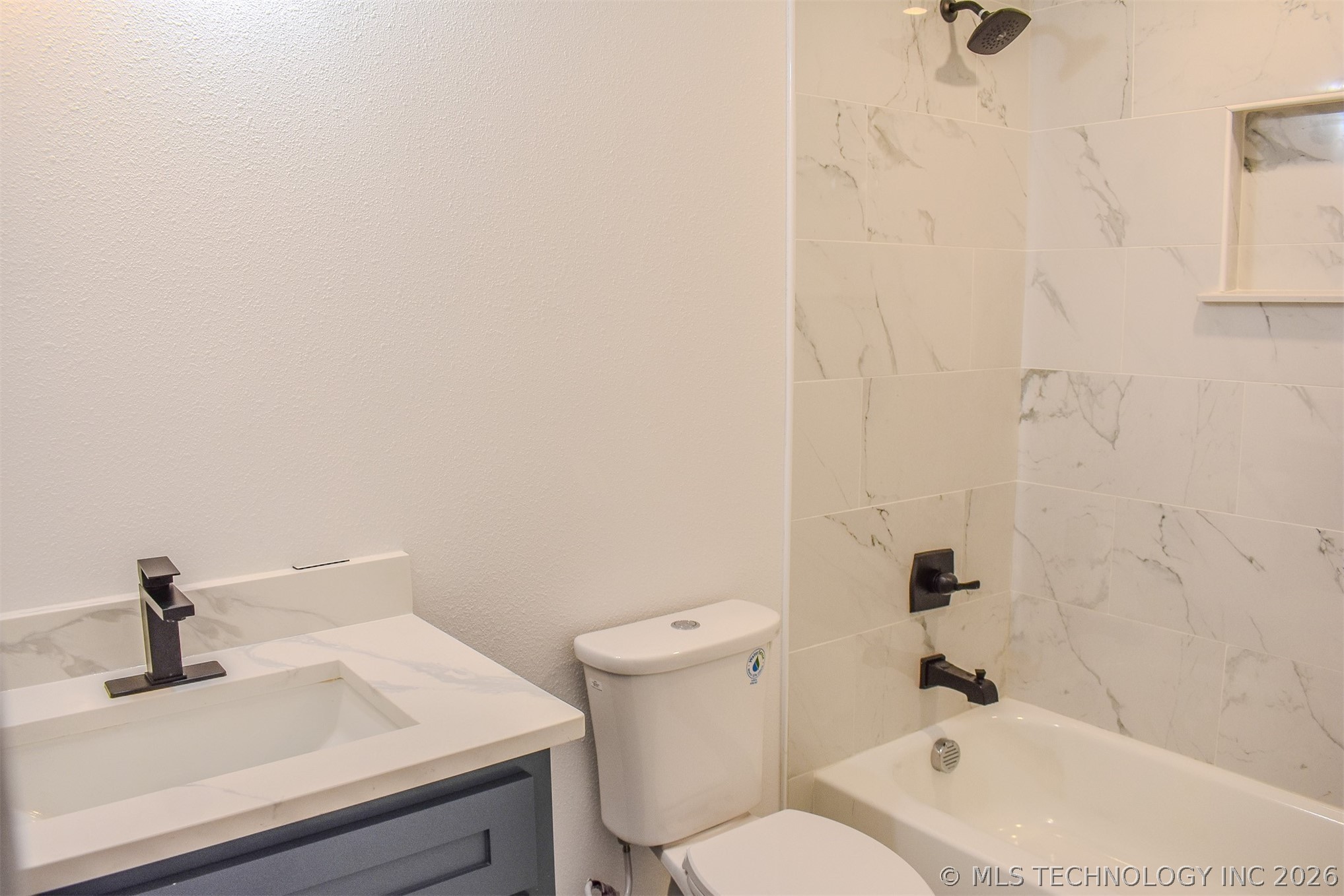 502 Ne G Street Property Photo 14