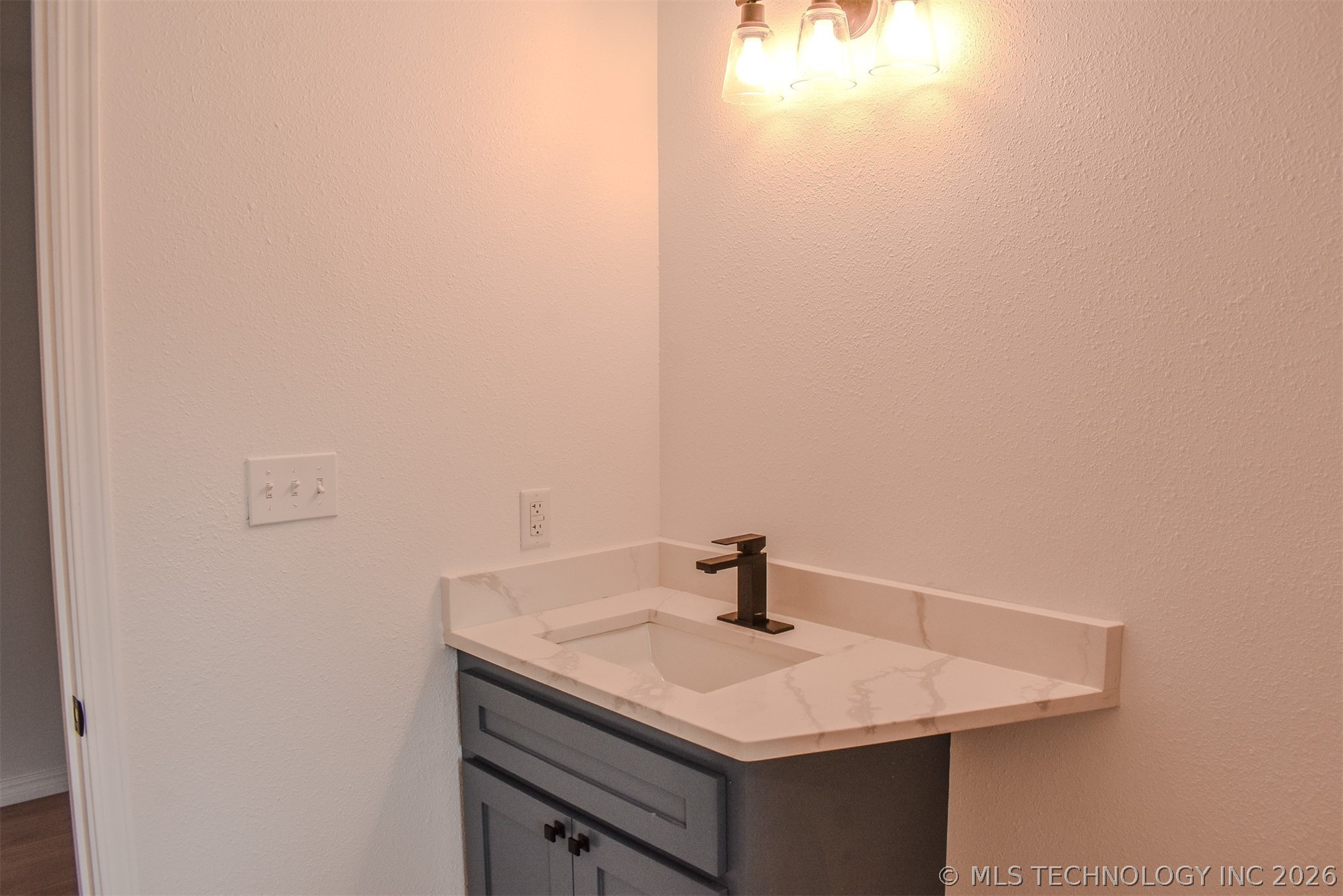 502 Ne G Street Property Photo 22