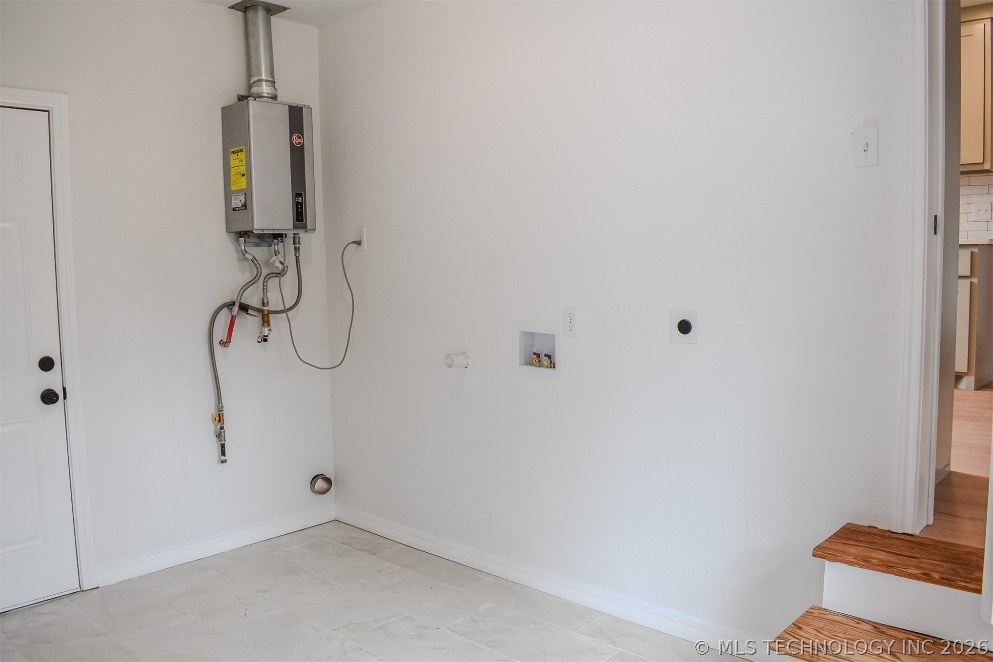 502 Ne G Street Property Photo 24