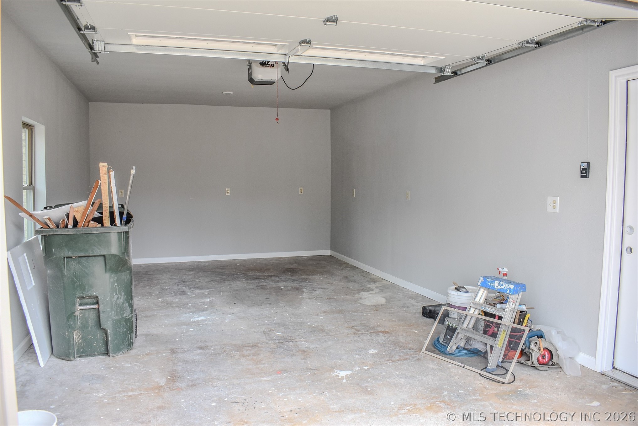 502 Ne G Street Property Photo 25