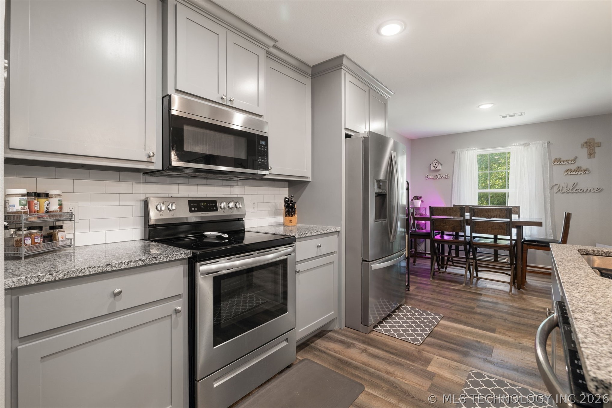 303 Rawlings Road Property Photo 10