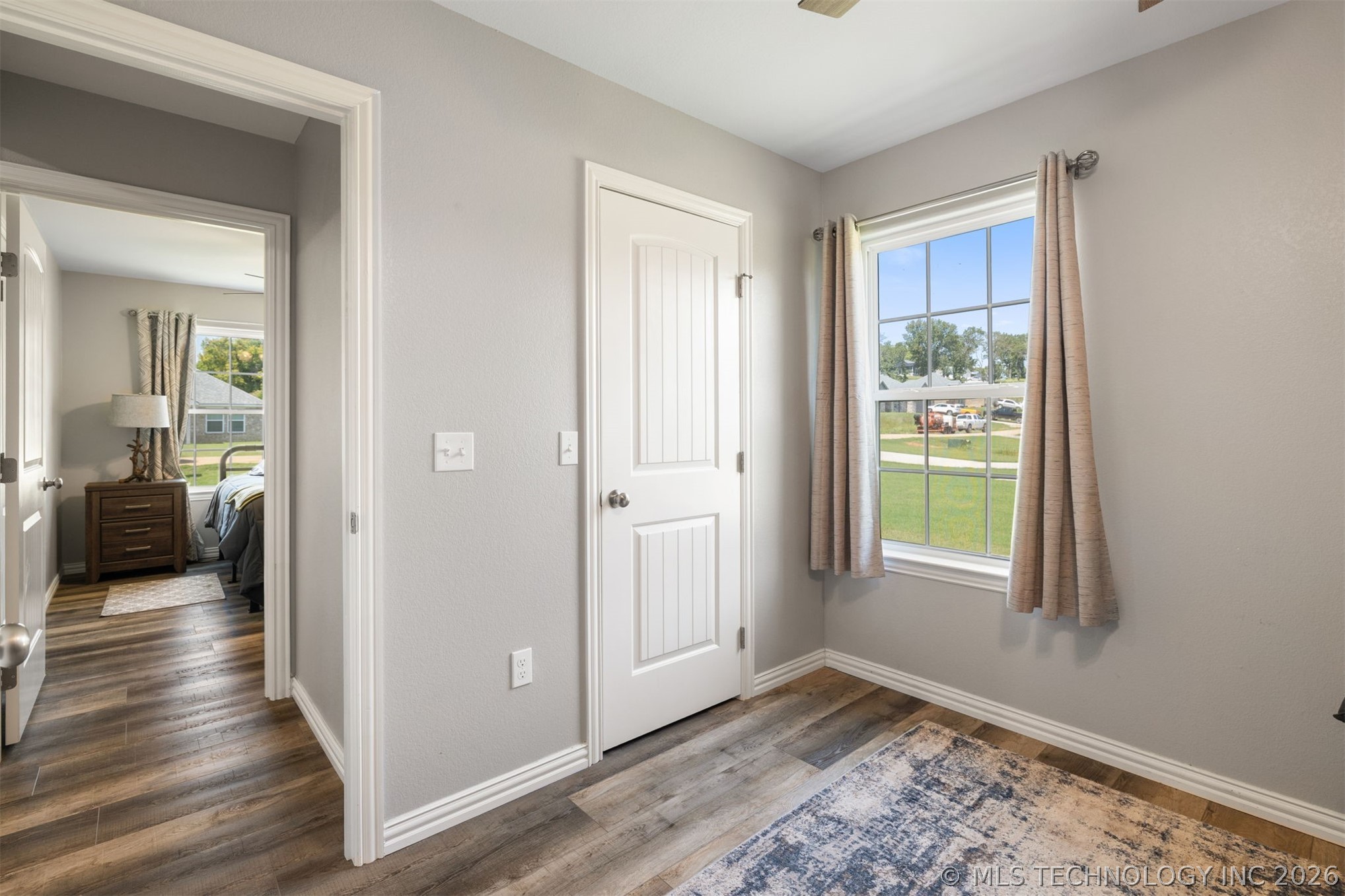 303 Rawlings Road Property Photo 16