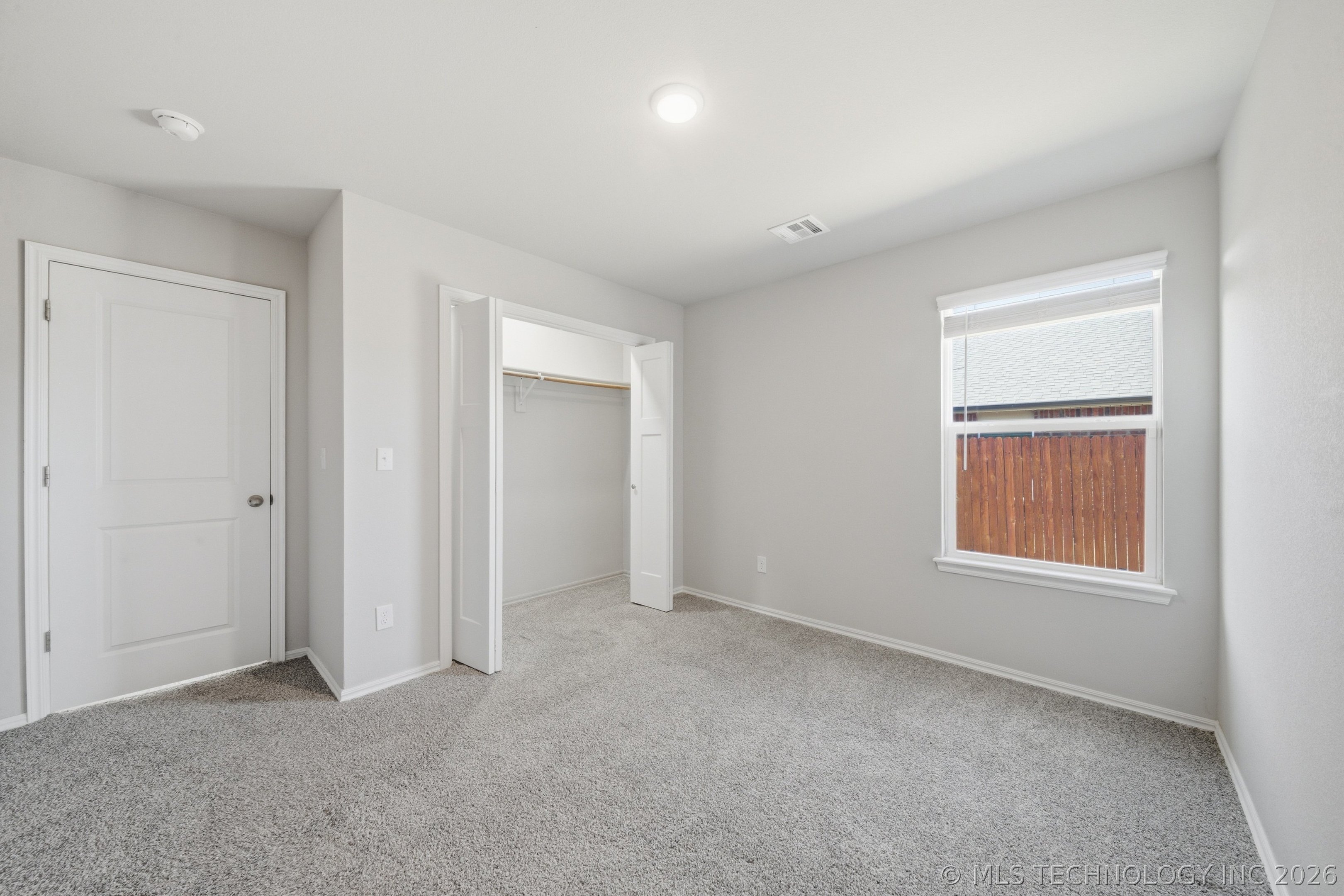 3306 Rushmore Circle Property Photo 26