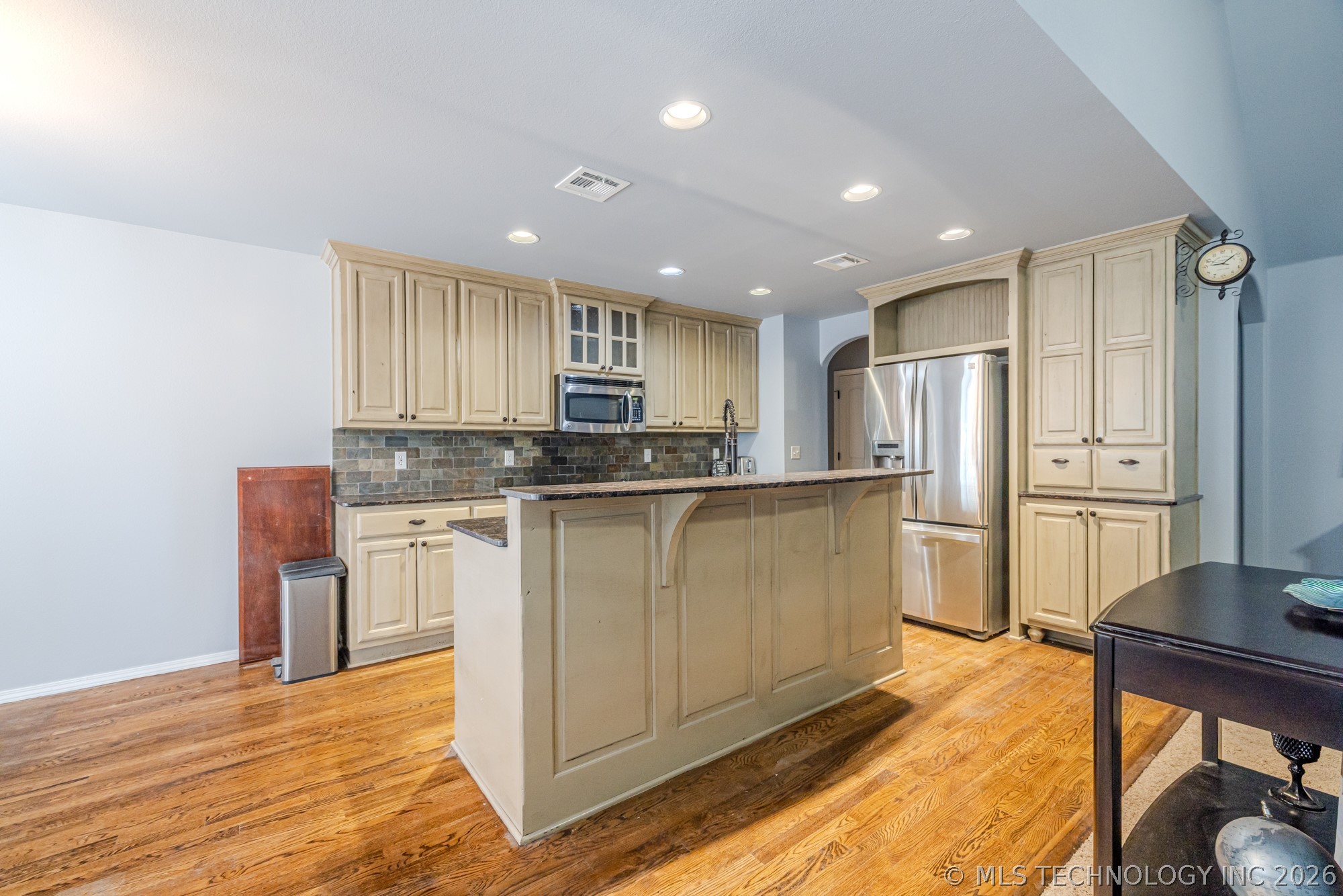 17626 E 48th Street Property Photo 11