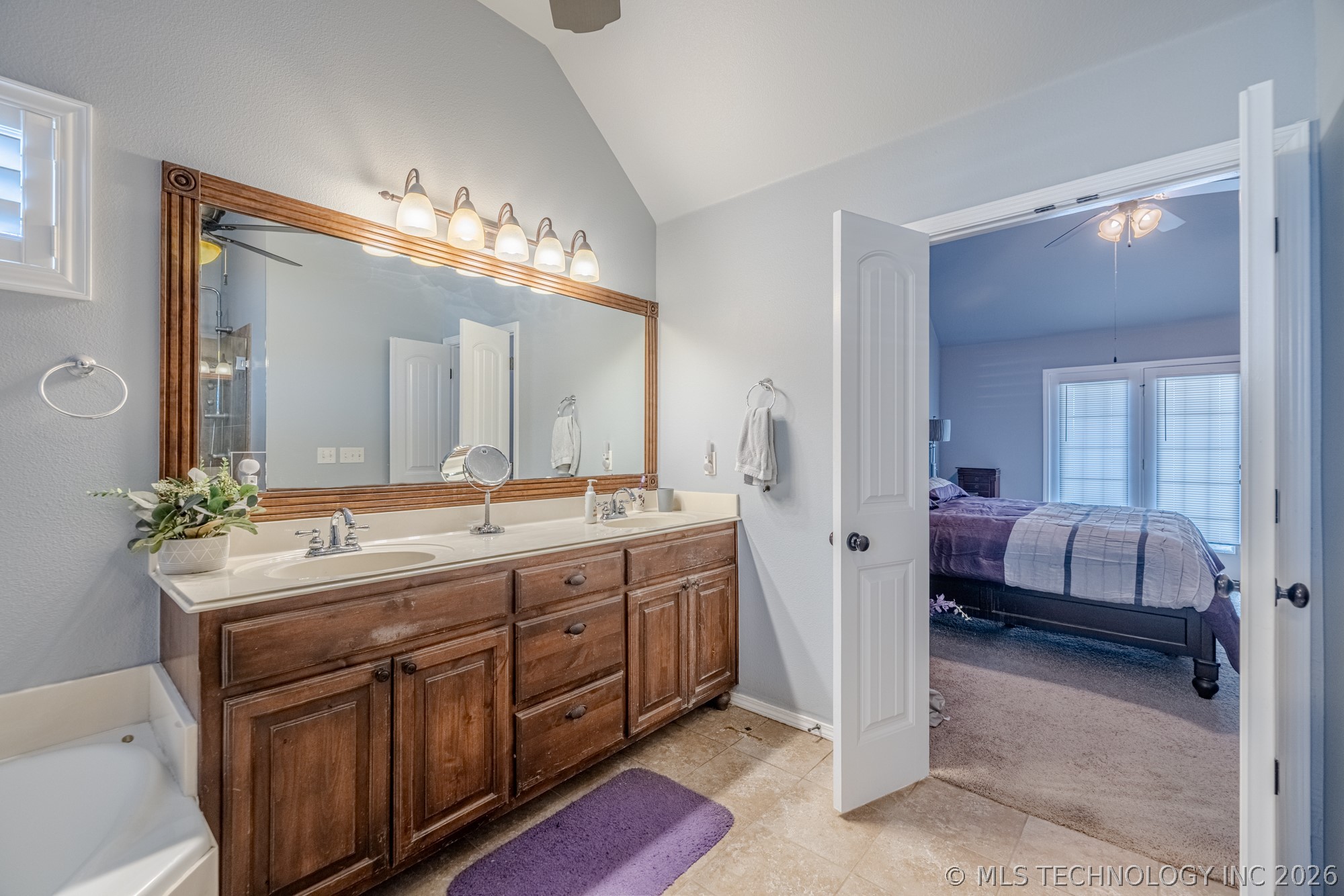 17626 E 48th Street Property Photo 22