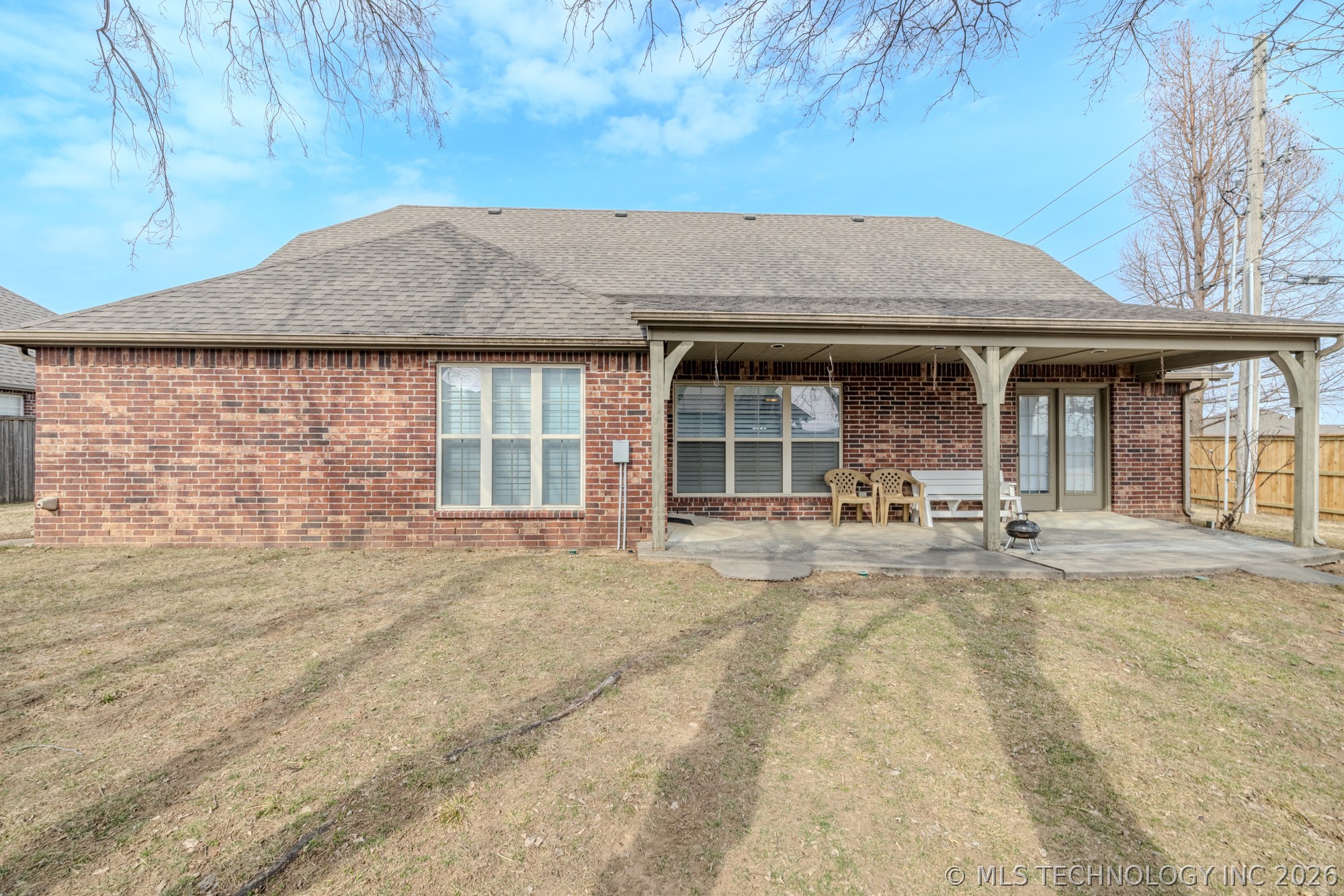 17626 E 48th Street Property Photo 35