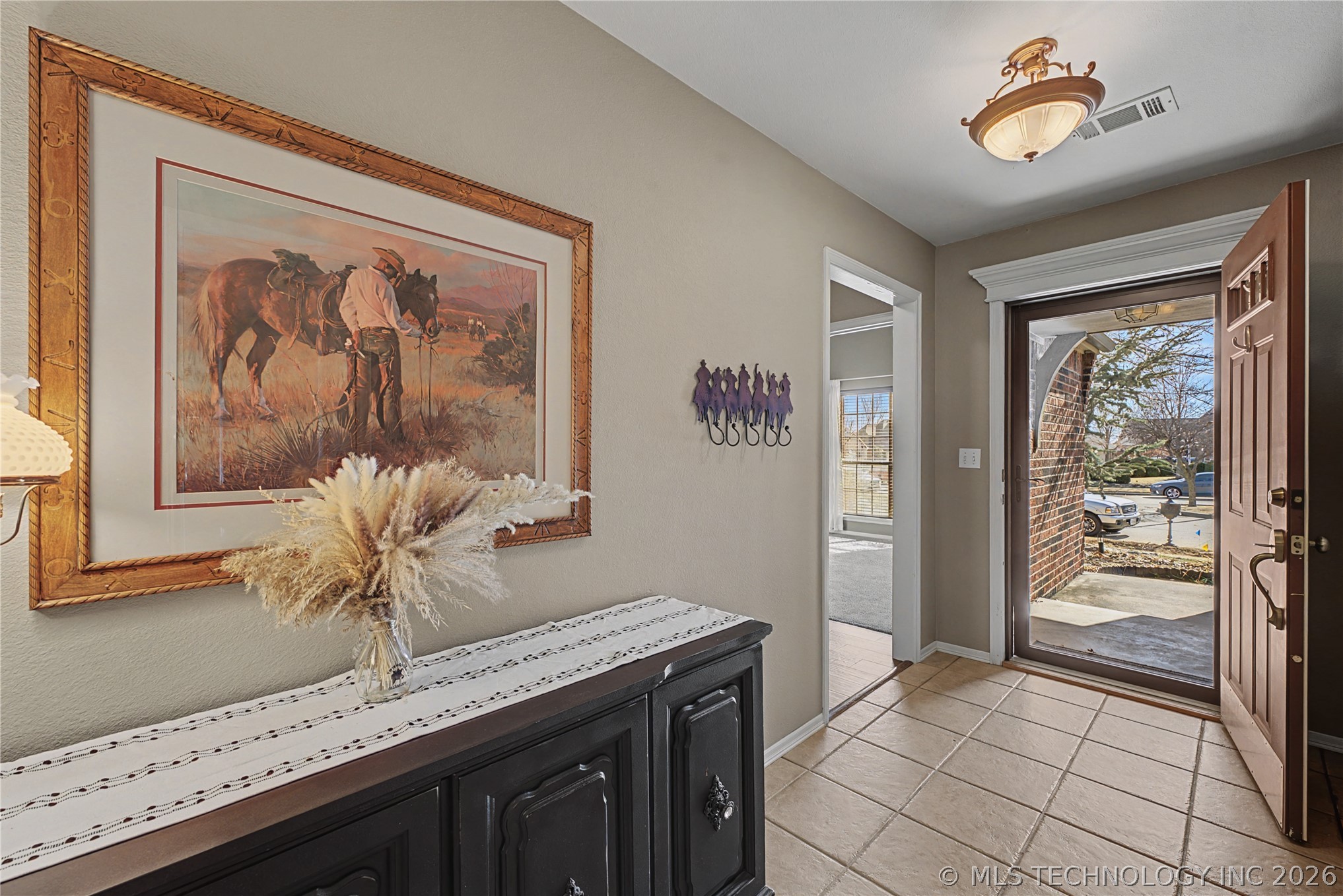 10103 E 91st Court N Property Photo 2