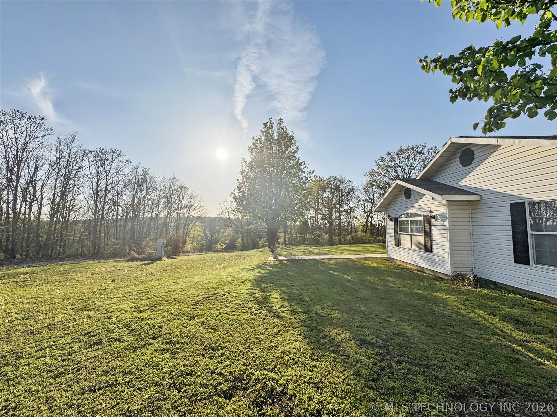 7840 W Wildflower Lane Property Photo 7