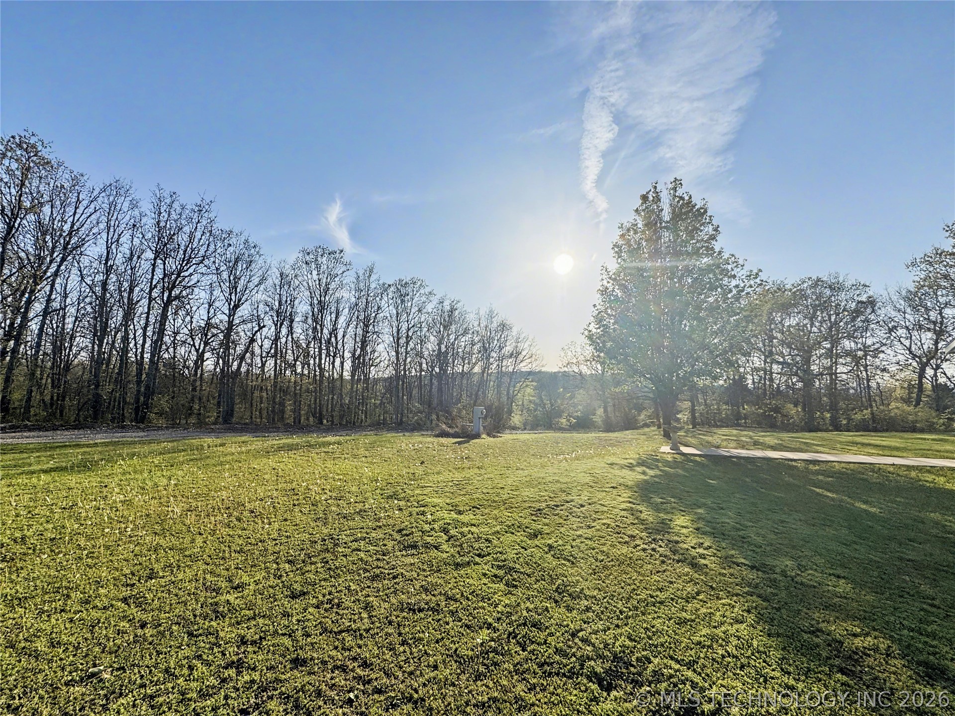 7840 W Wildflower Lane Property Photo 8