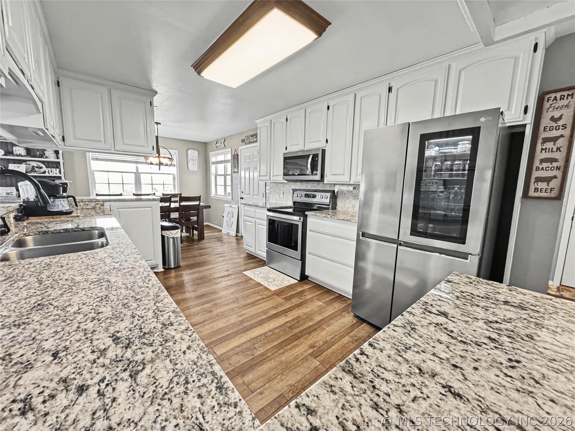 7840 W Wildflower Lane Property Photo 27