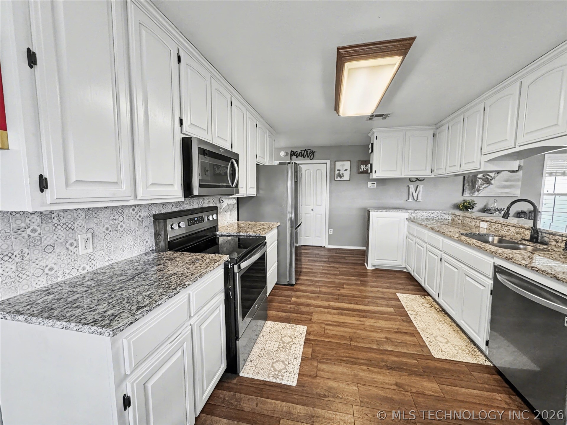 7840 W Wildflower Lane Property Photo 32