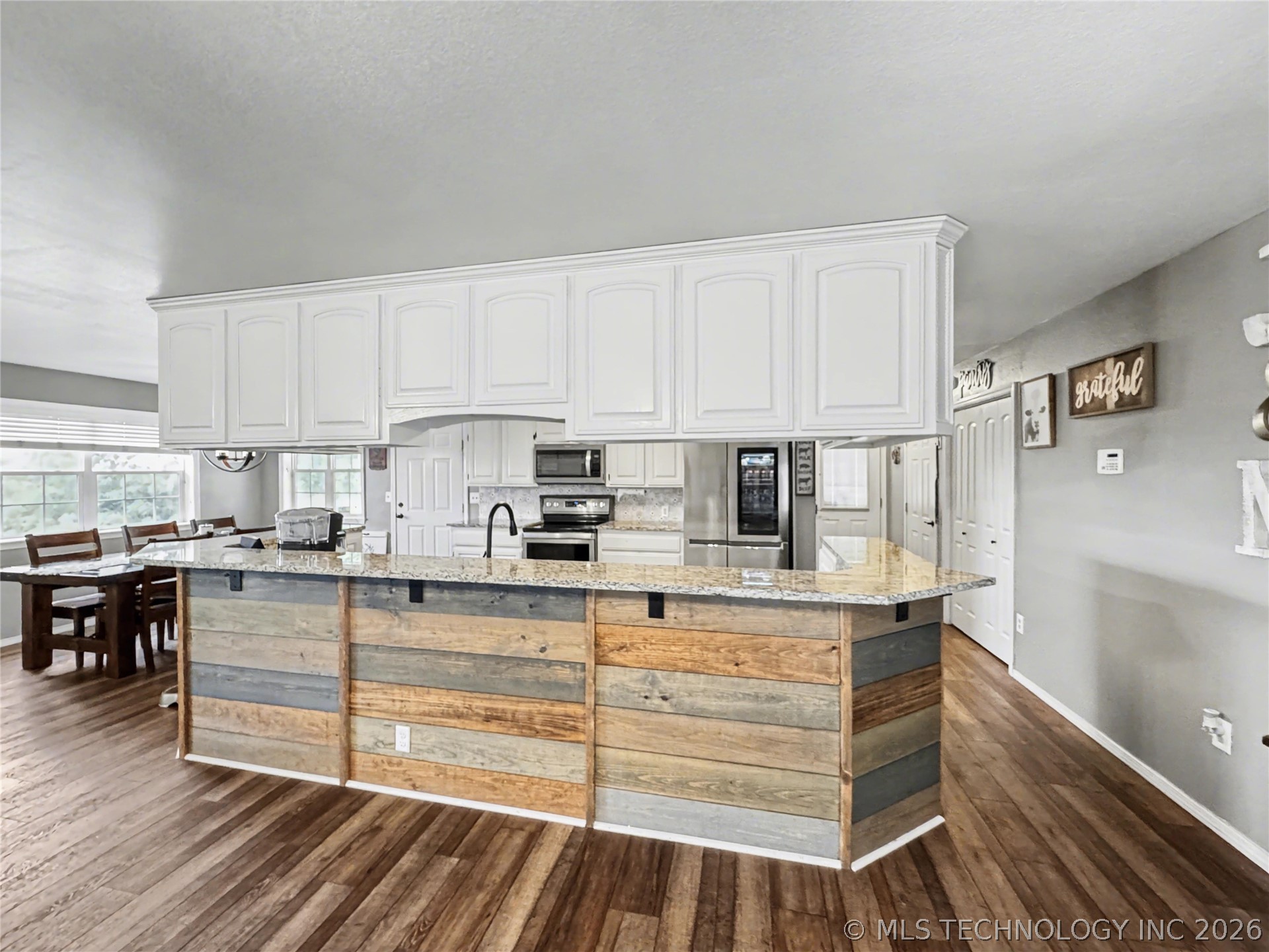 7840 W Wildflower Lane Property Photo 36