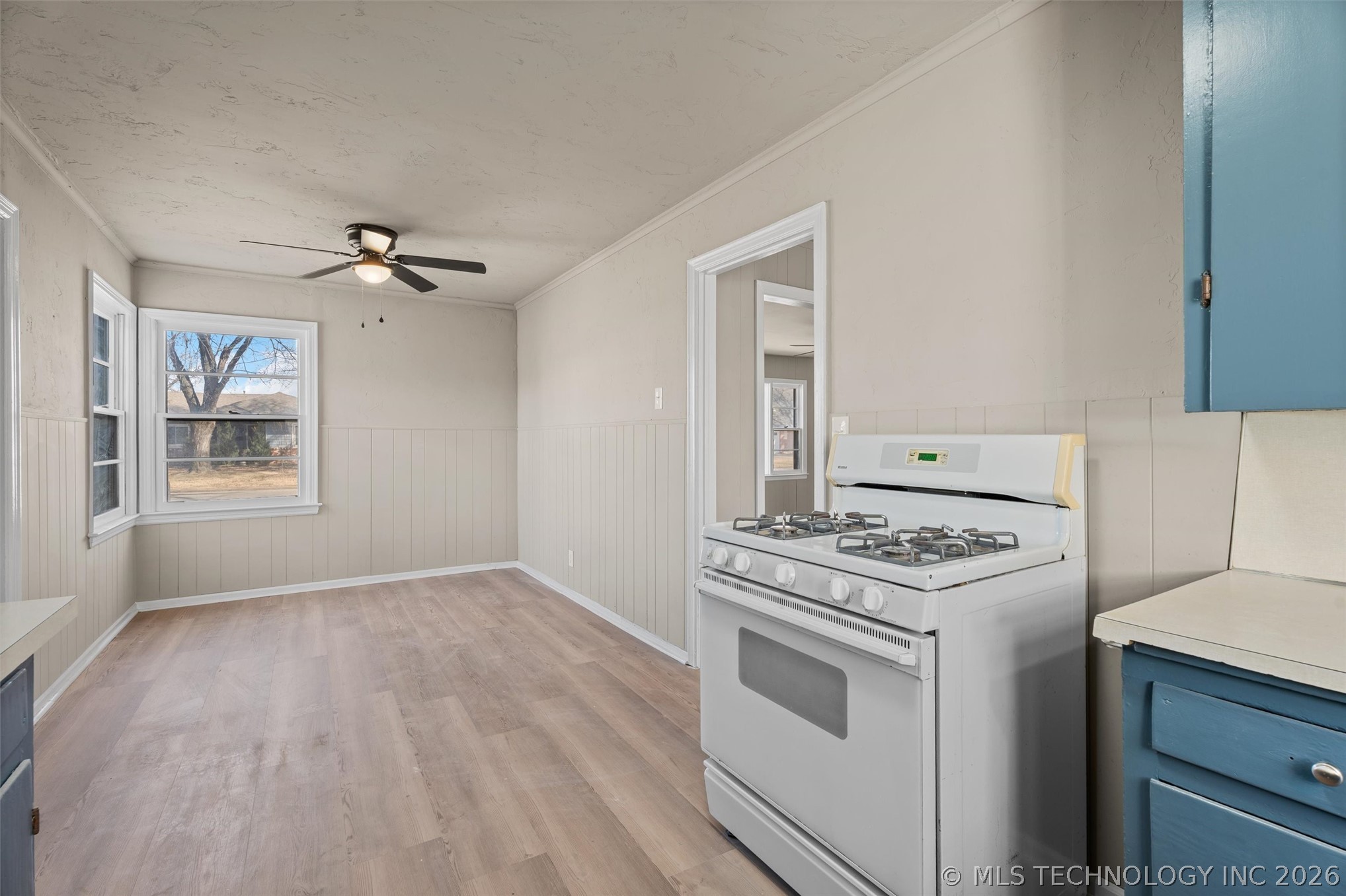 709 N Cherokee Avenue Property Photo 16