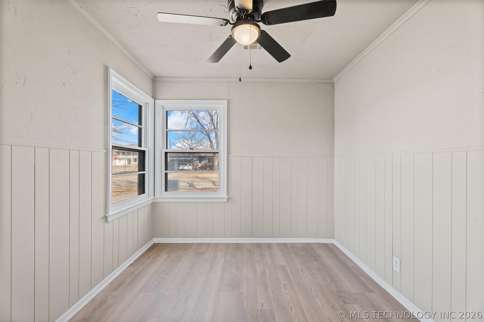 709 N Cherokee Avenue Property Photo 24