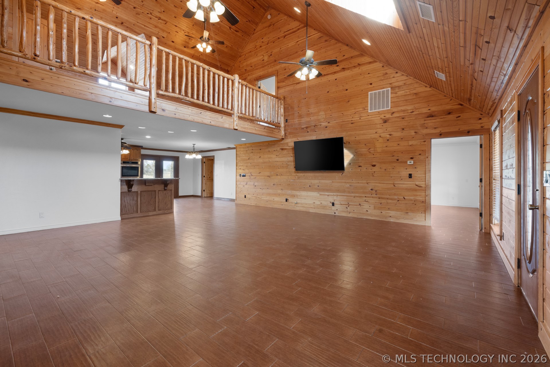 168 N 4100 Road Property Photo 9