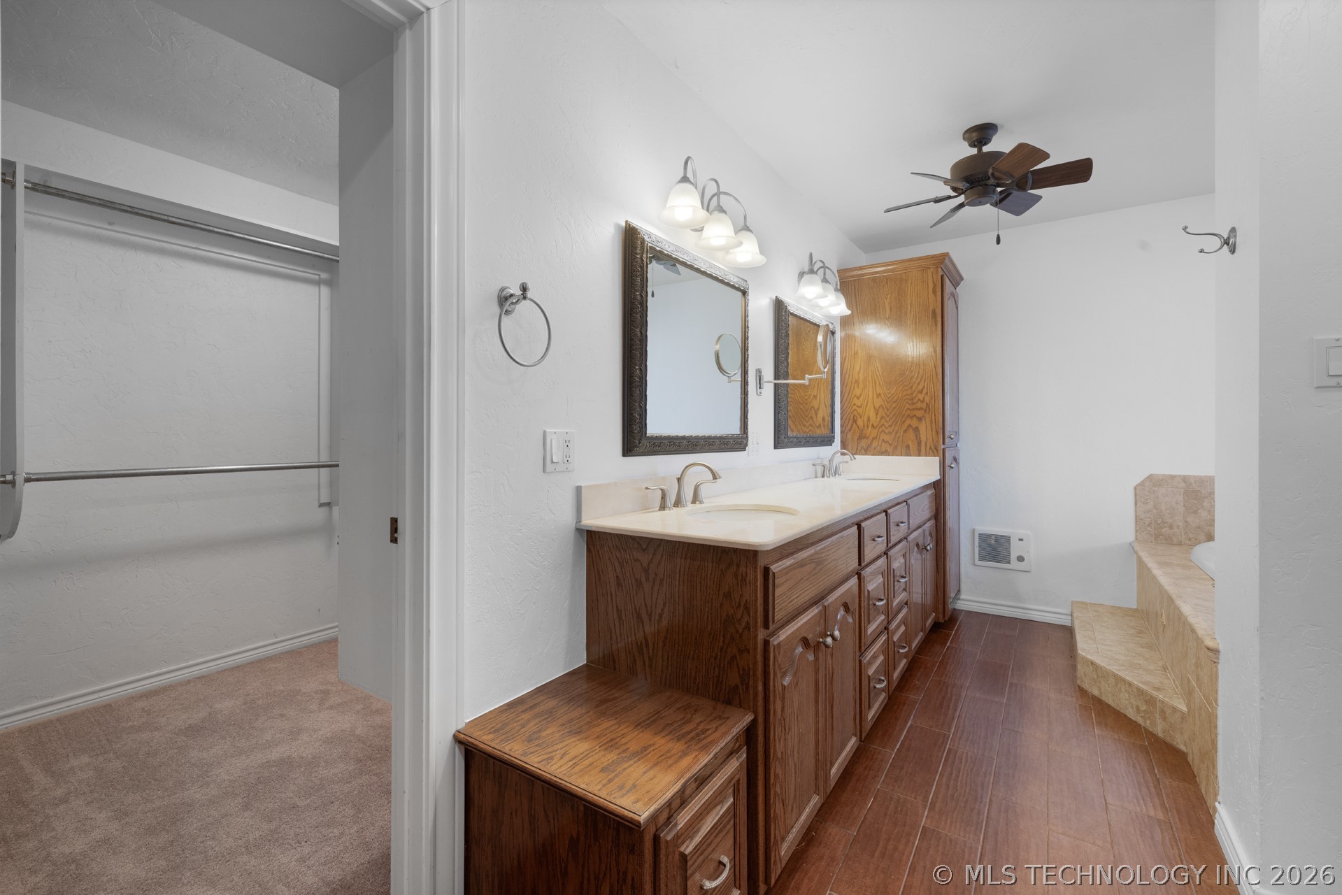 168 N 4100 Road Property Photo 27