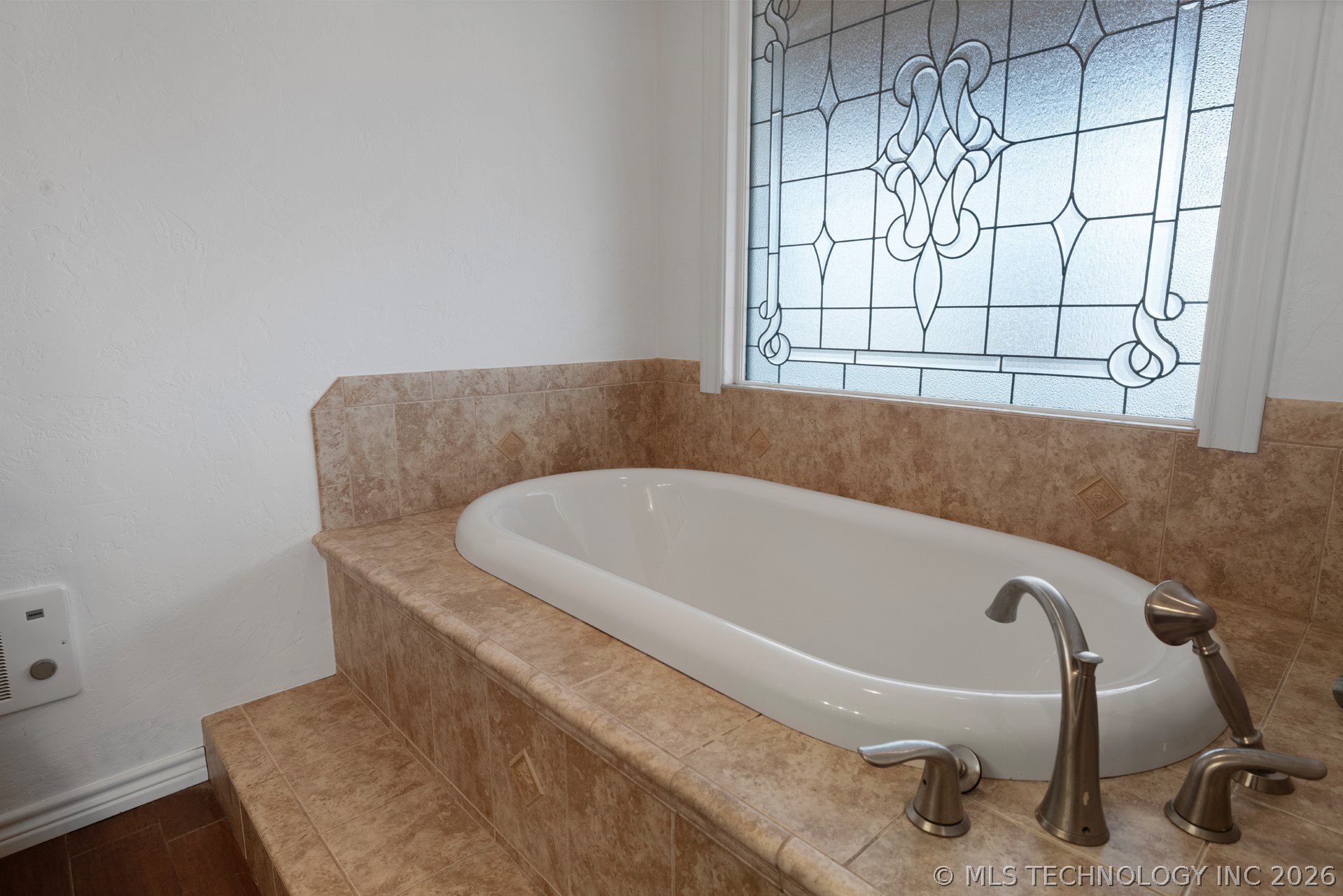 168 N 4100 Road Property Photo 29