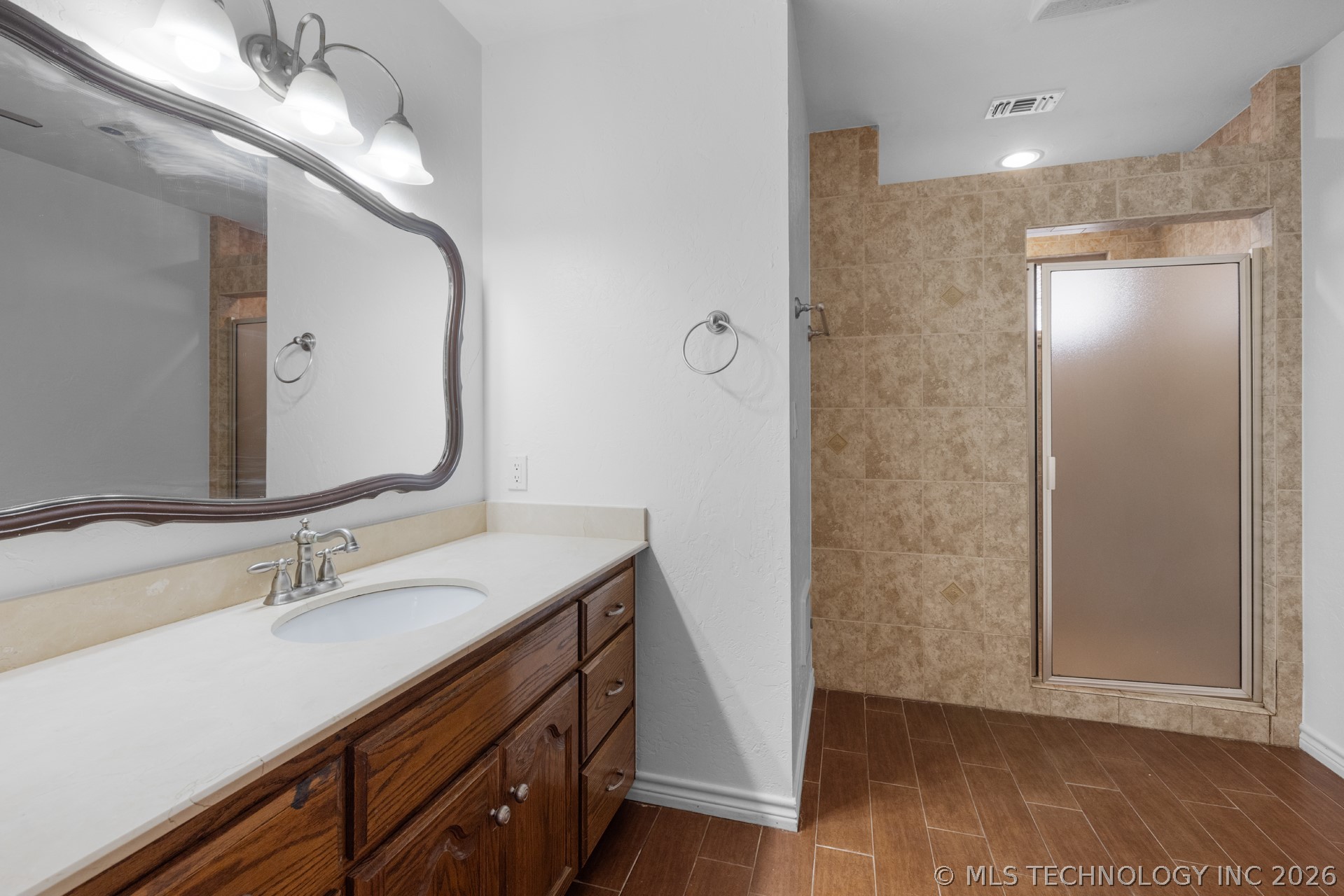 168 N 4100 Road Property Photo 44