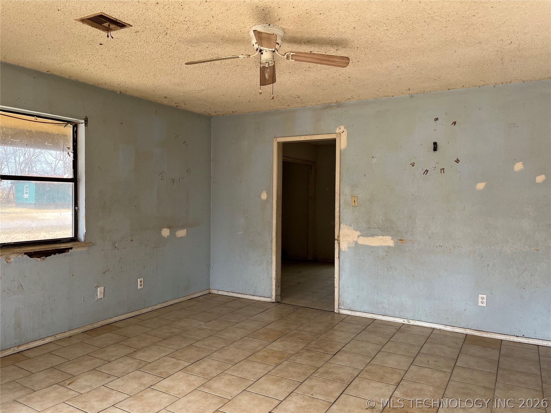 419 Sw 5th Street Property Photo 3