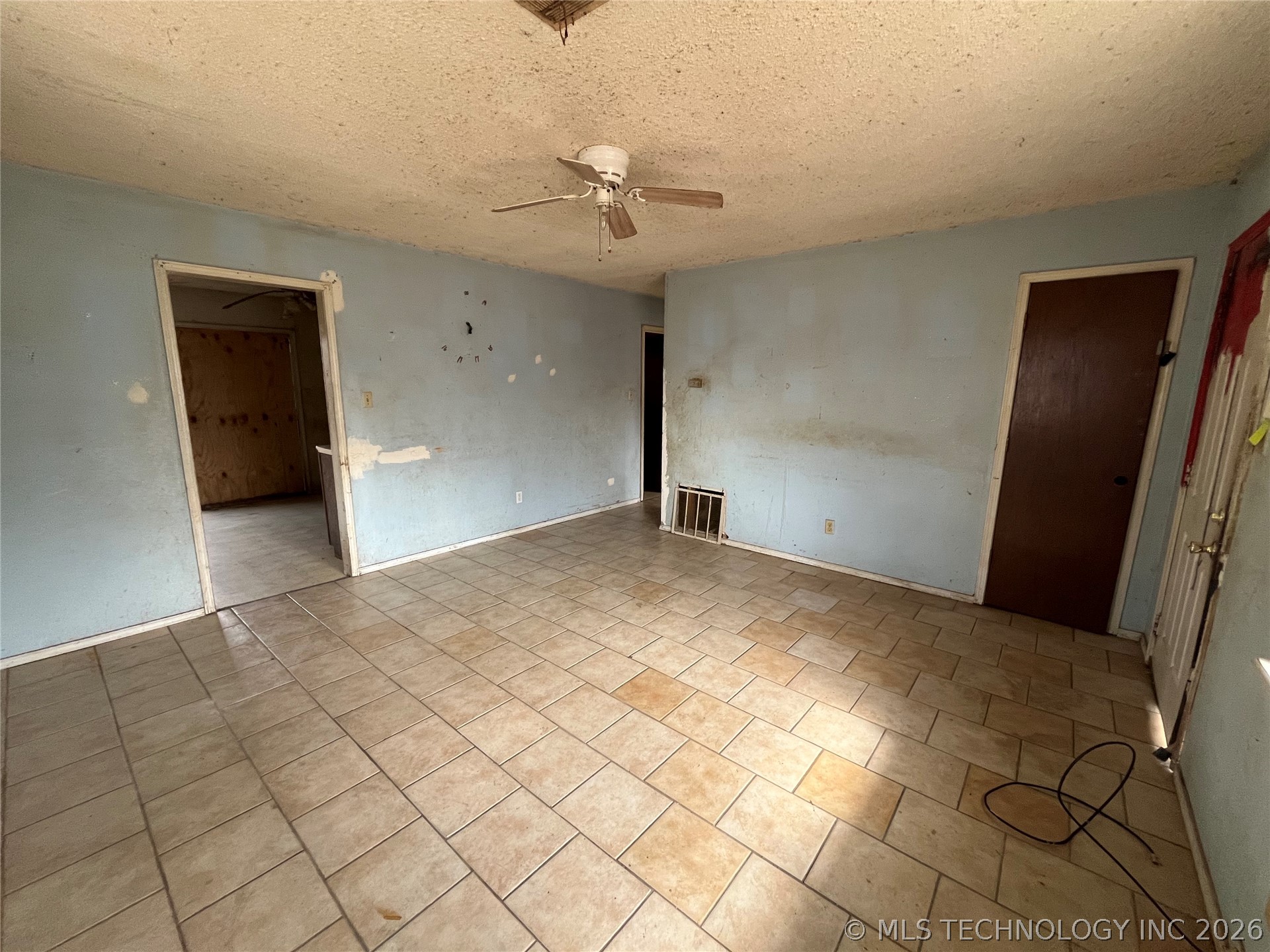 419 Sw 5th Street Property Photo 6