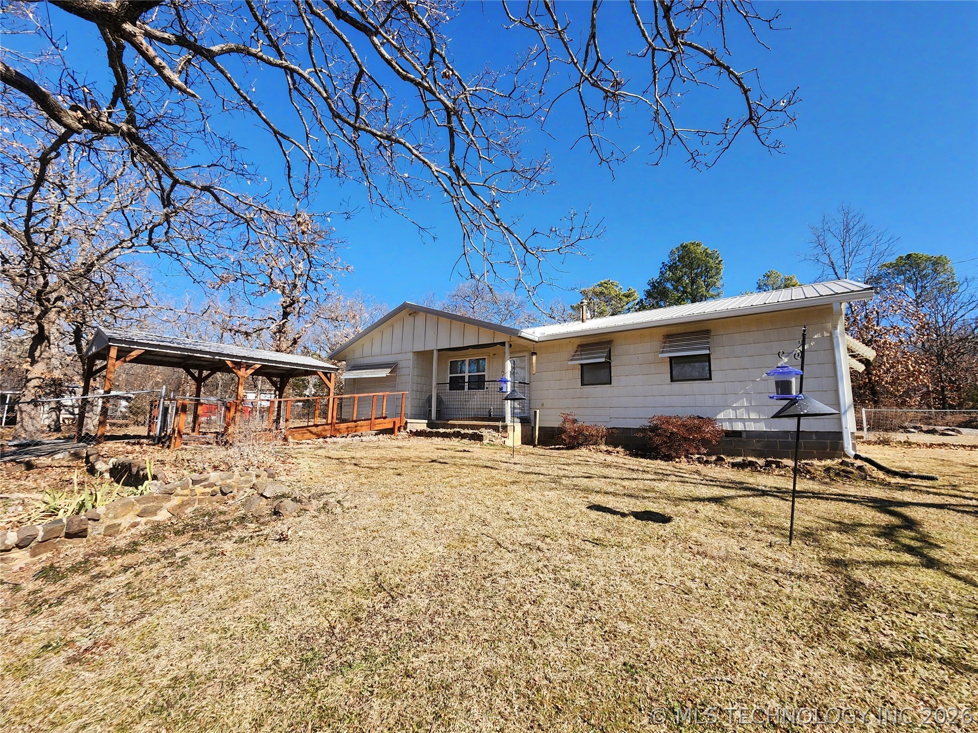 32128 S Hickory Drive Property Photo 4